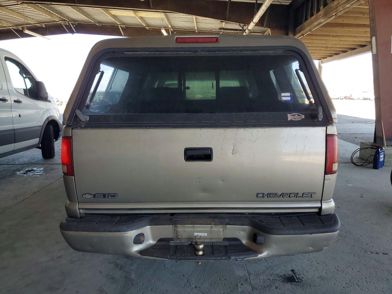 2002 Gmc Sonoma Gray vin: 1GTDT13W32K208282