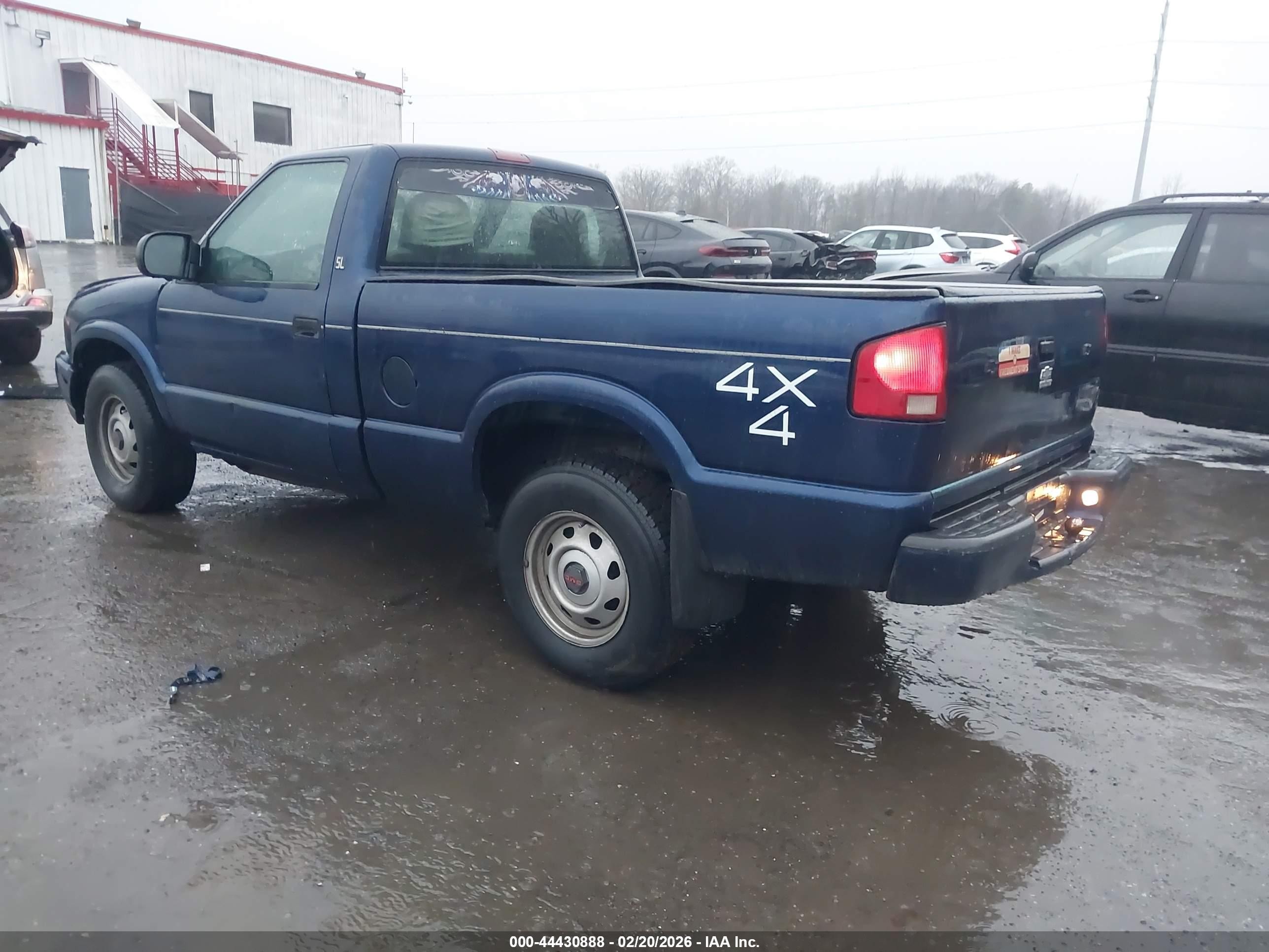 2000 Gmc Sonoma Sl Blue vin: 1GTDT14W2YK174052