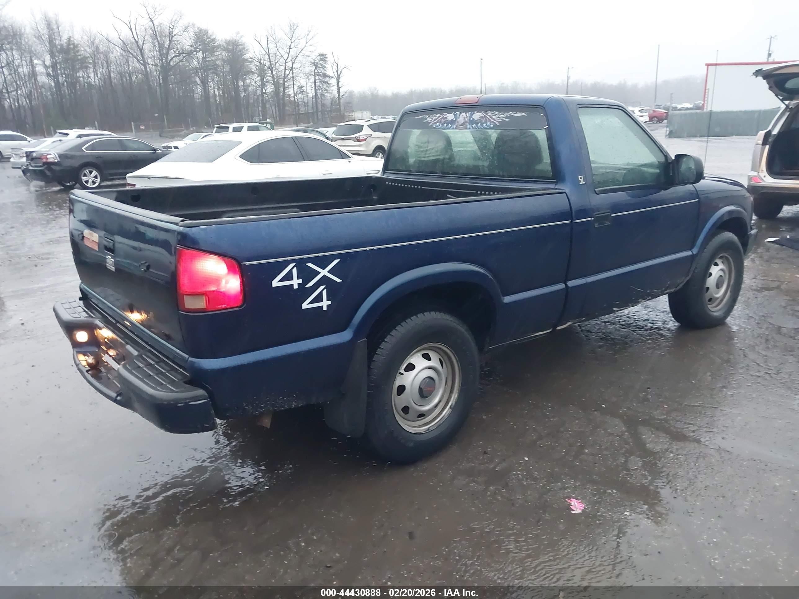 2000 Gmc Sonoma Sl Blue vin: 1GTDT14W2YK174052