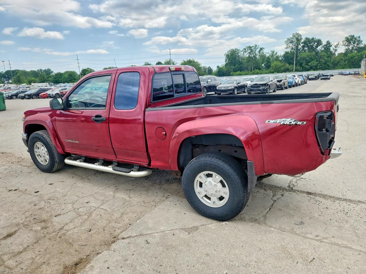 2004 Gmc Canyon Красный vin: 1GTDT196048146587