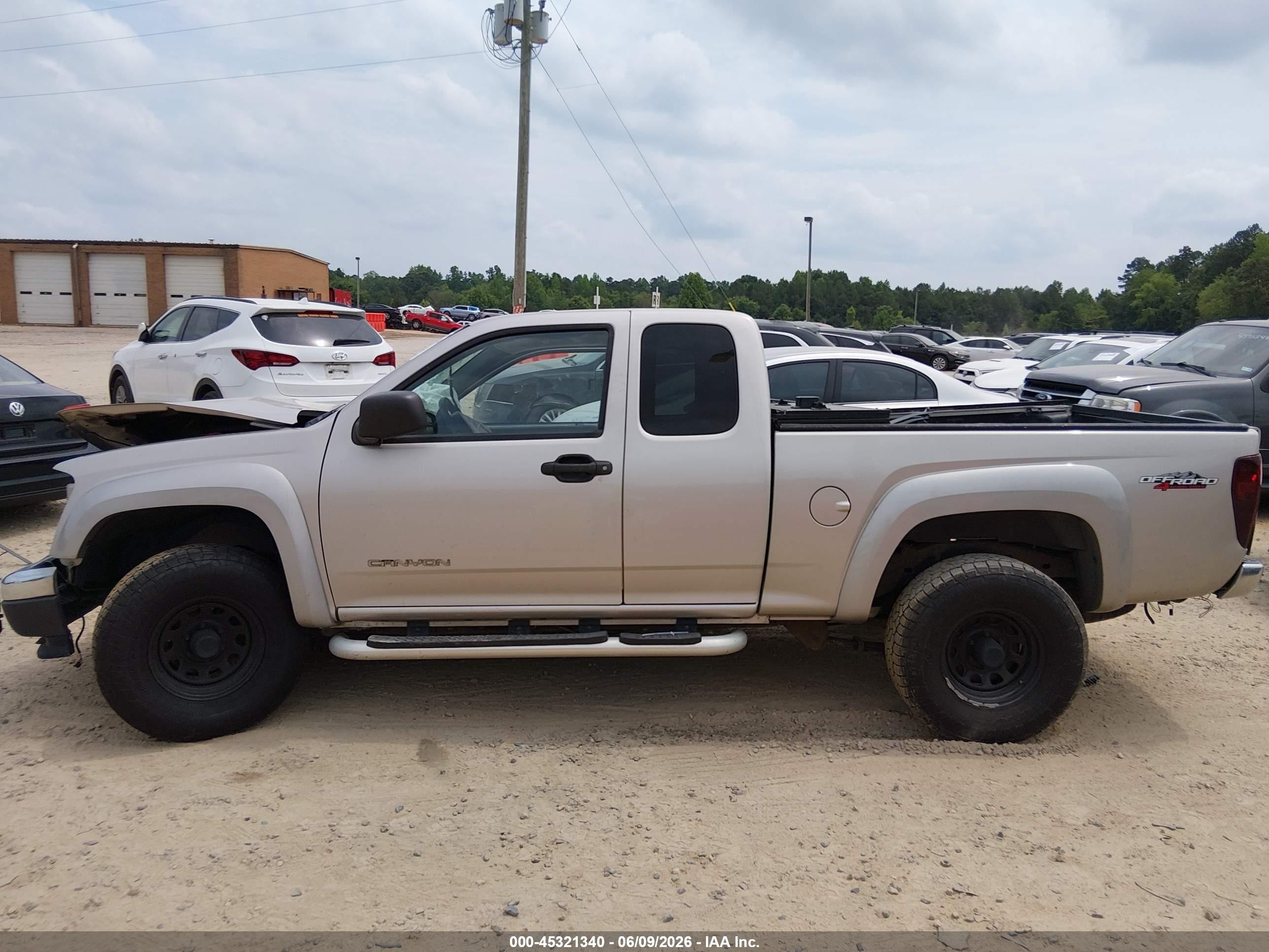 2005 Gmc Canyon Sle Tan vin: 1GTDT196158273513