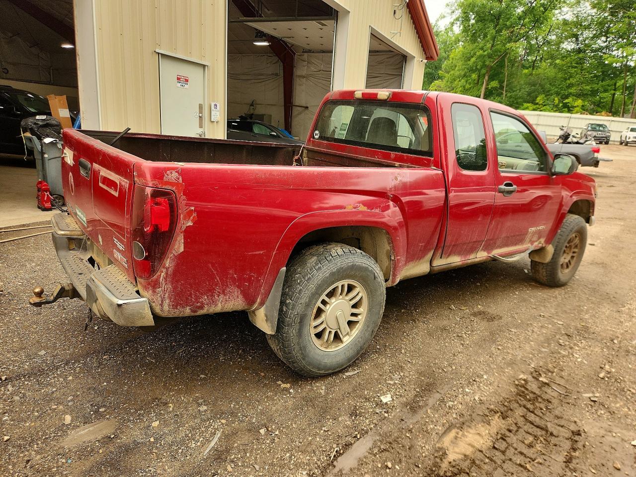 2005 Gmc Canyon Red vin: 1GTDT196858133863
