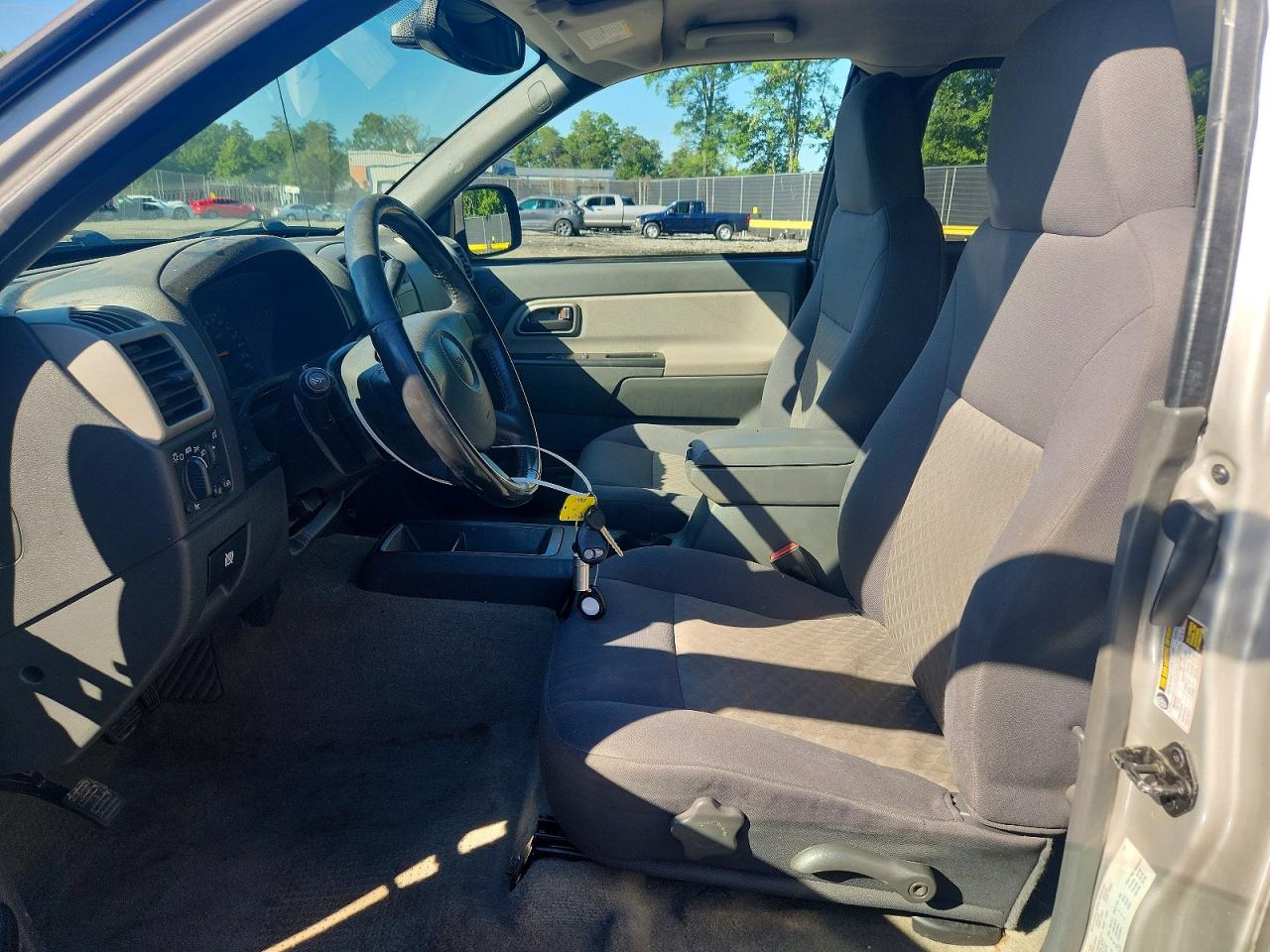 2005 Gmc Canyon Tan vin: 1GTDT196858191858