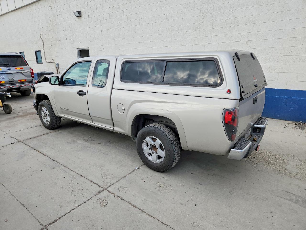 2005 Gmc Canyon Beige vin: 1GTDT198358175102
