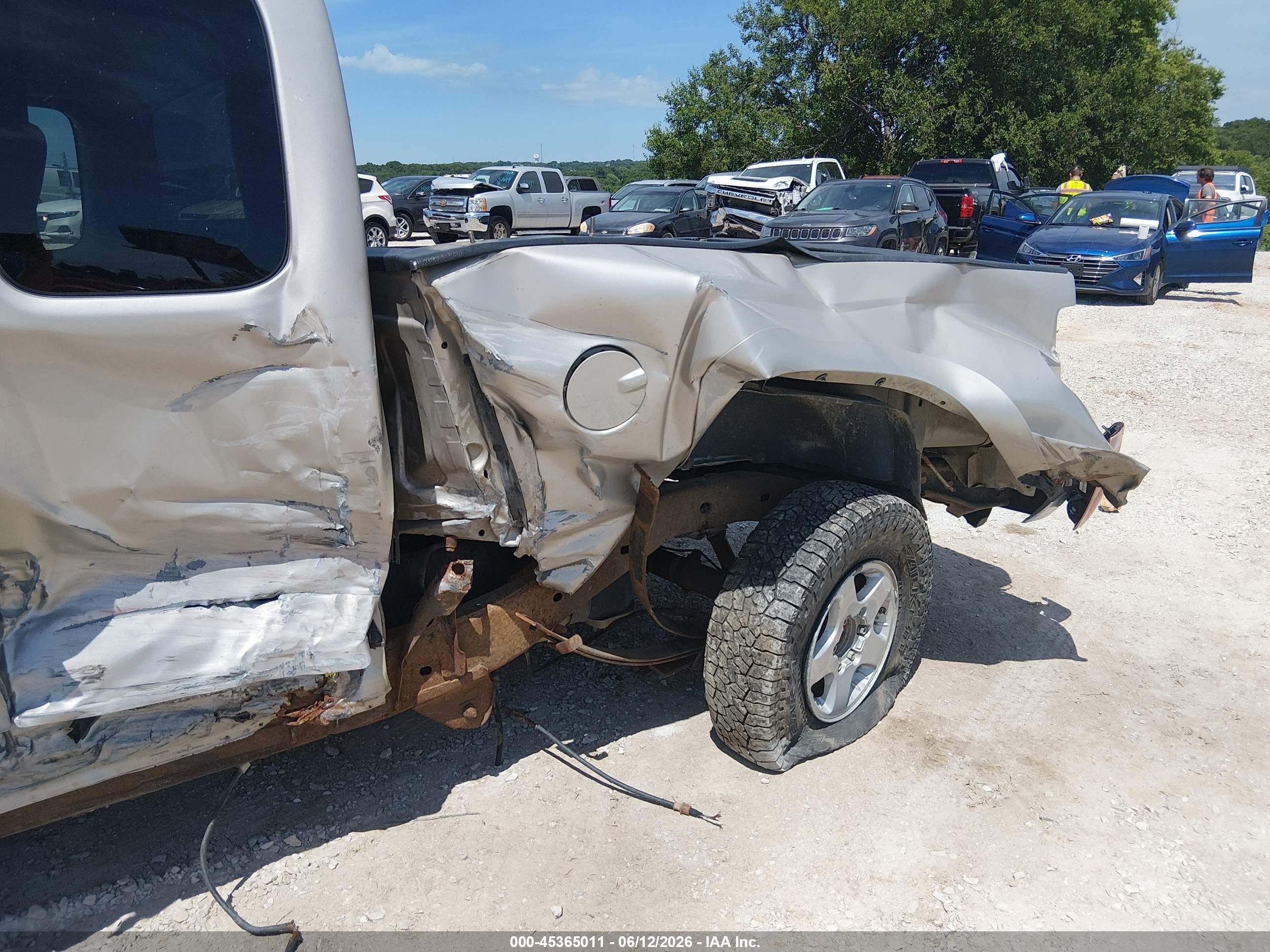 2007 Gmc Canyon Work Truck Silver vin: 1GTDT199278238914