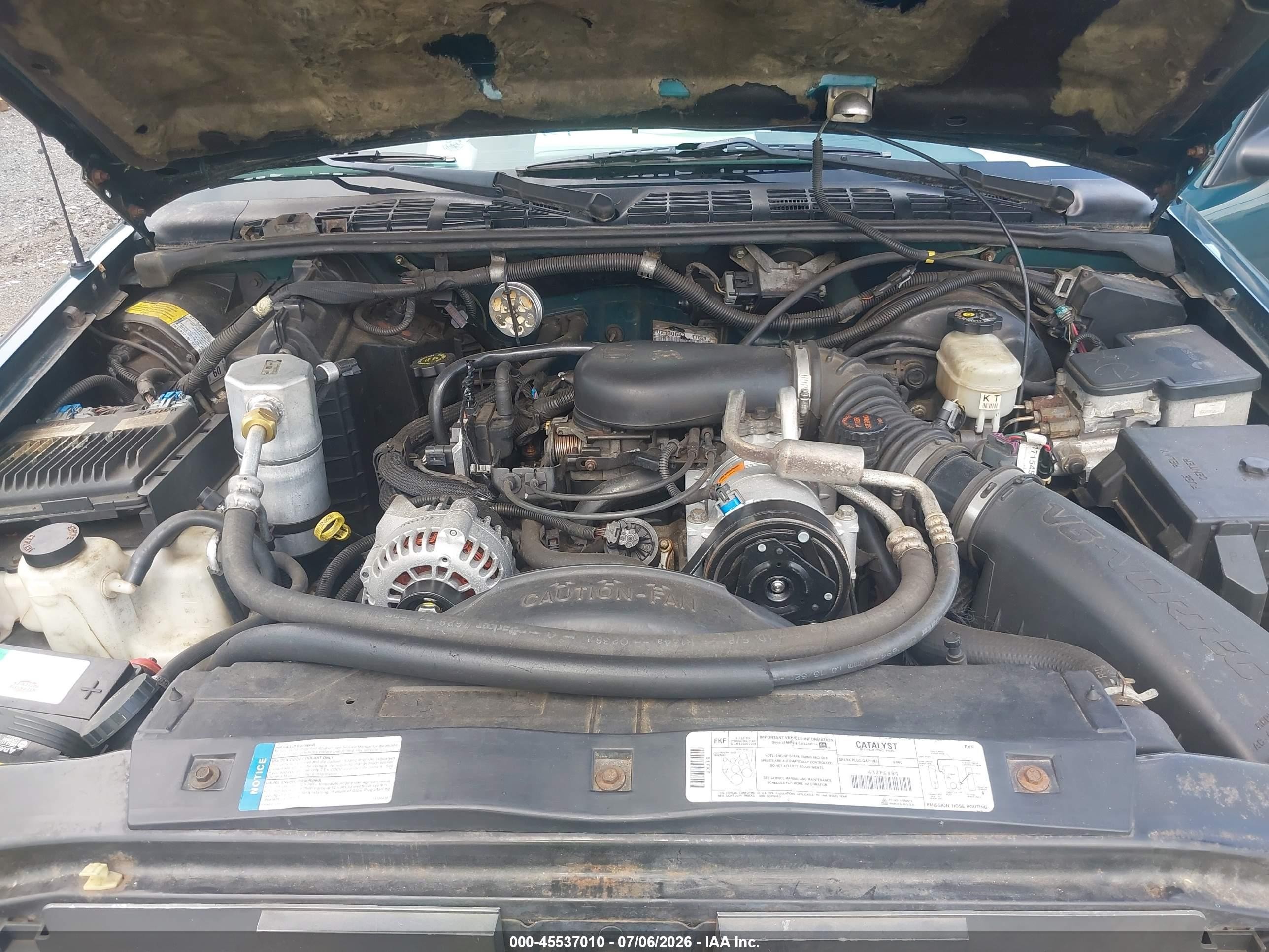1998 Gmc Sonoma Sls Зеленый vin: 1GTDT19X0W8524757
