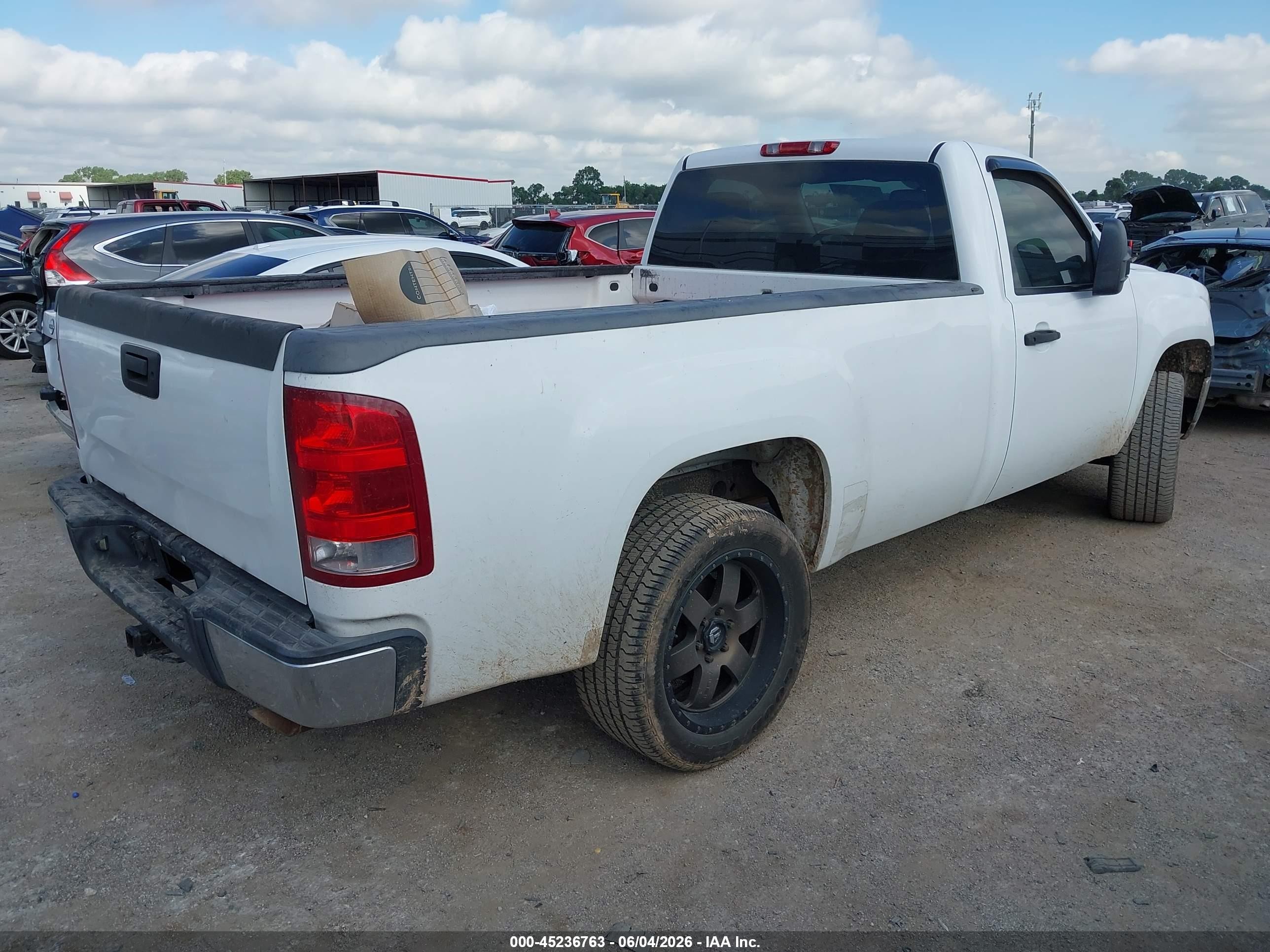 2007 Gmc Sierra 1500 Work Truck White vin: 1GTEC14C07Z527078