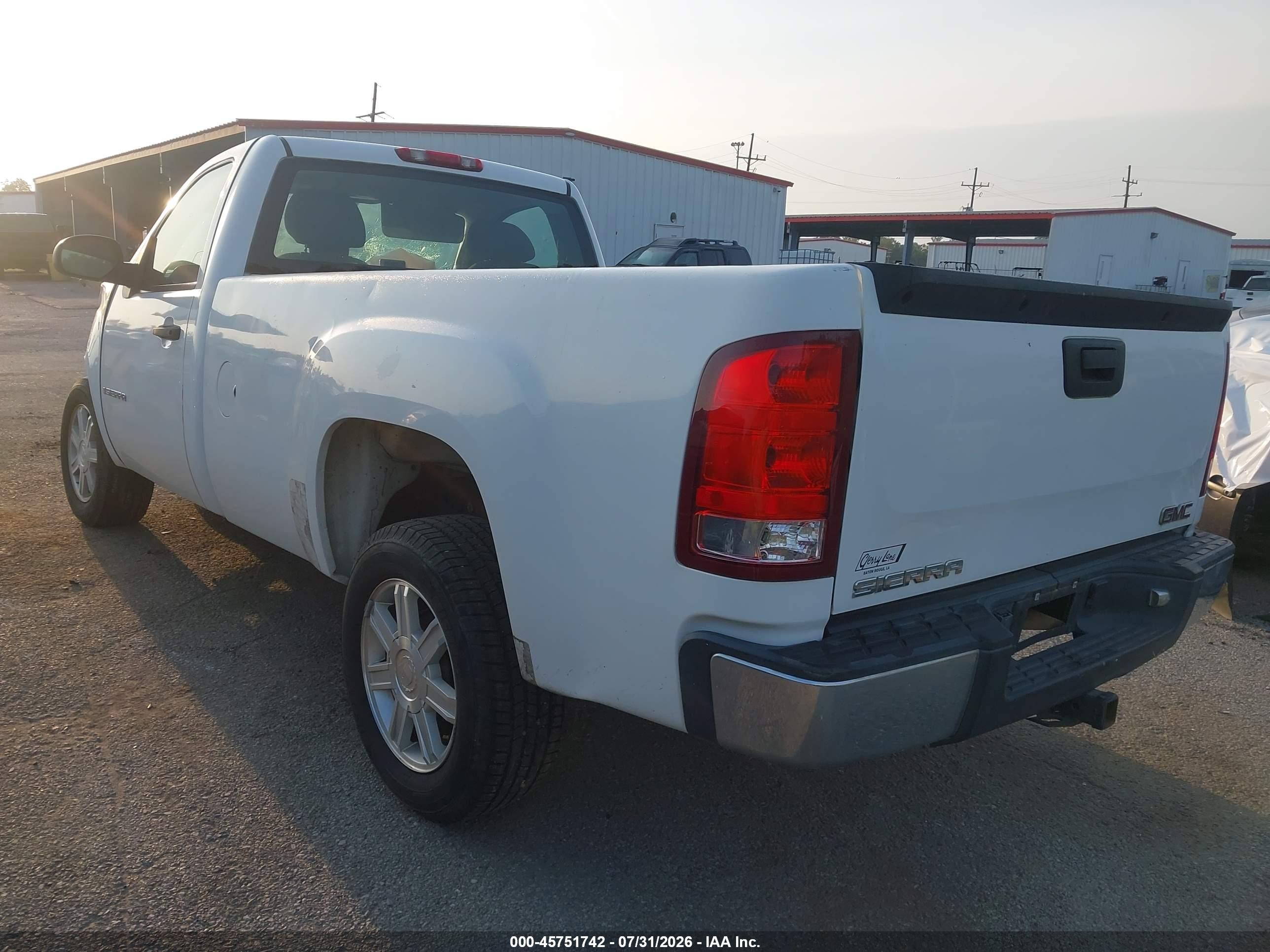 2007 Gmc Sierra 1500 Work Truck White vin: 1GTEC14C07Z534208