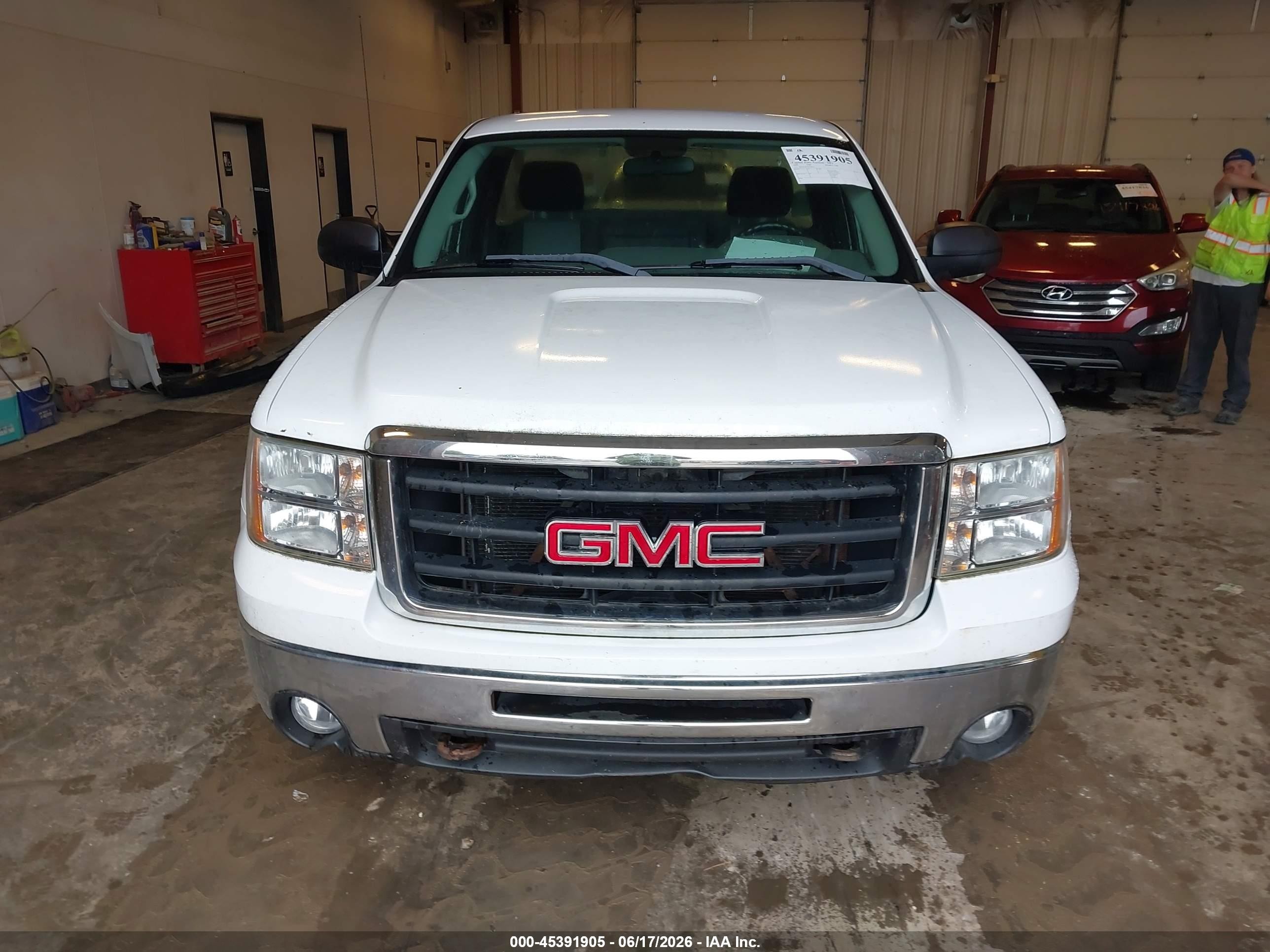 2009 Gmc Sierra 1500 Work Truck White vin: 1GTEC14C99Z900153