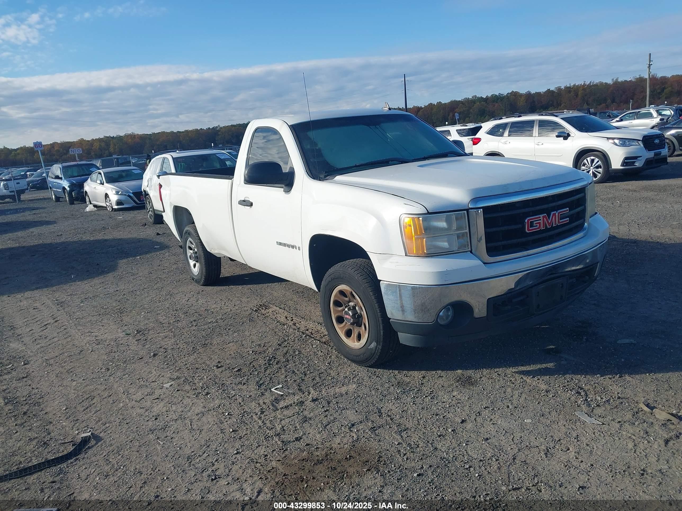 2007 Gmc Sierra 1500 Work Truck White vin: 1GTEC14CX7E594438