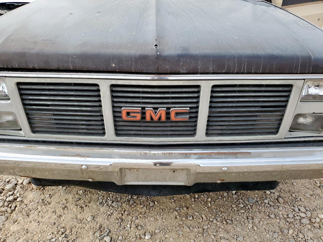 1985 Gmc C1500 Two Tone vin: 1GTEC14H2FS525545