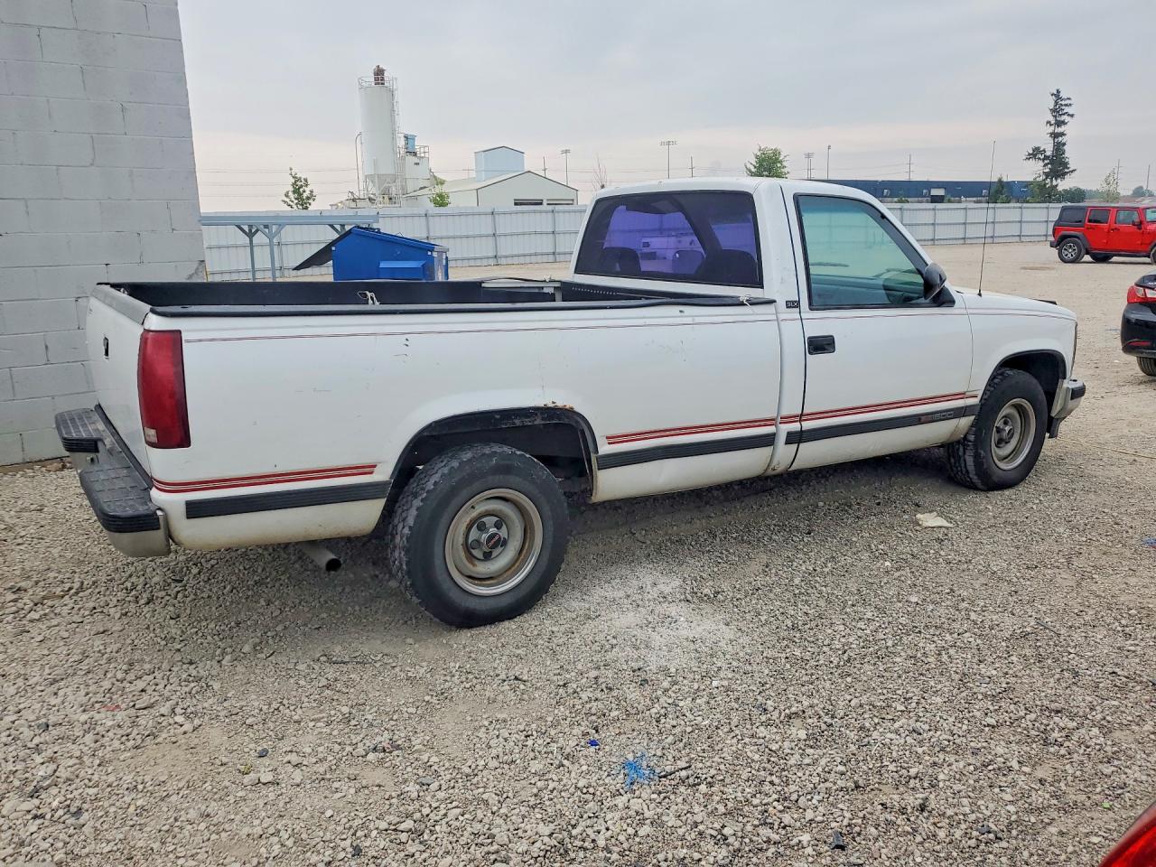 1992 Gmc Sierra C1500 White vin: 1GTEC14H2NE529513