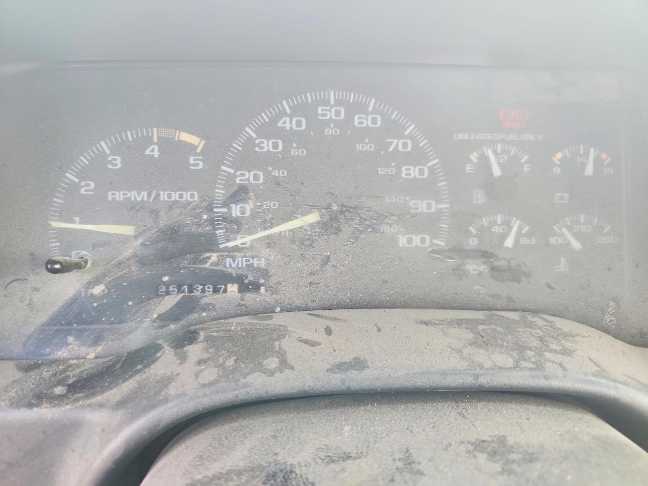 1995 Gmc Sierra C1500 Burgundy vin: 1GTEC14H4SZ527069