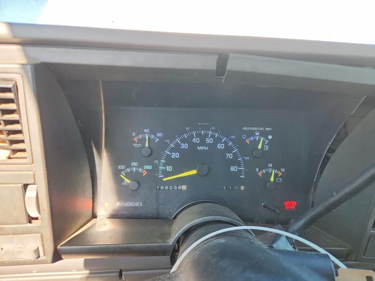 1994 Gmc Sierra C1500 White vin: 1GTEC14HXRE543195