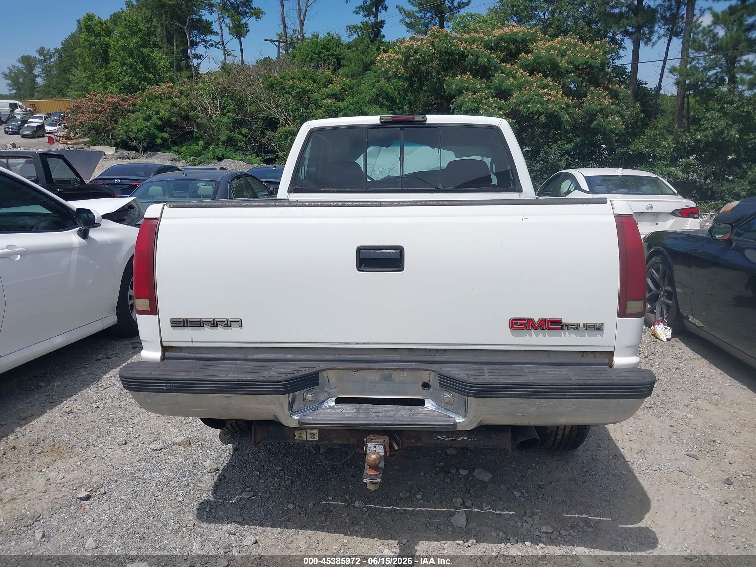 1995 Gmc Sierra C1500 White vin: 1GTEC14HXSZ571111