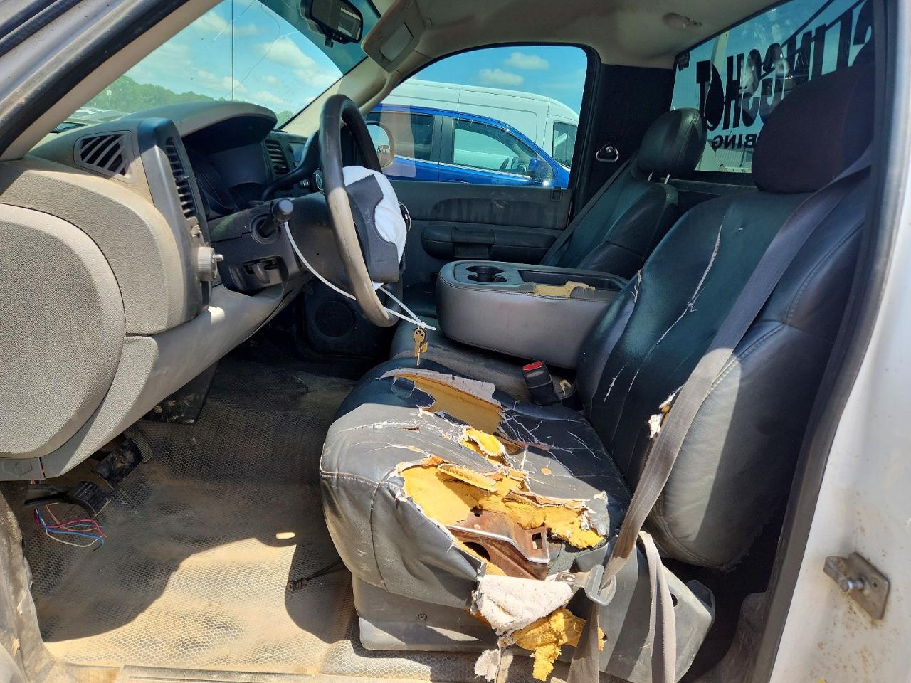 2009 Gmc Sierra C1500 White vin: 1GTEC14J29Z134197