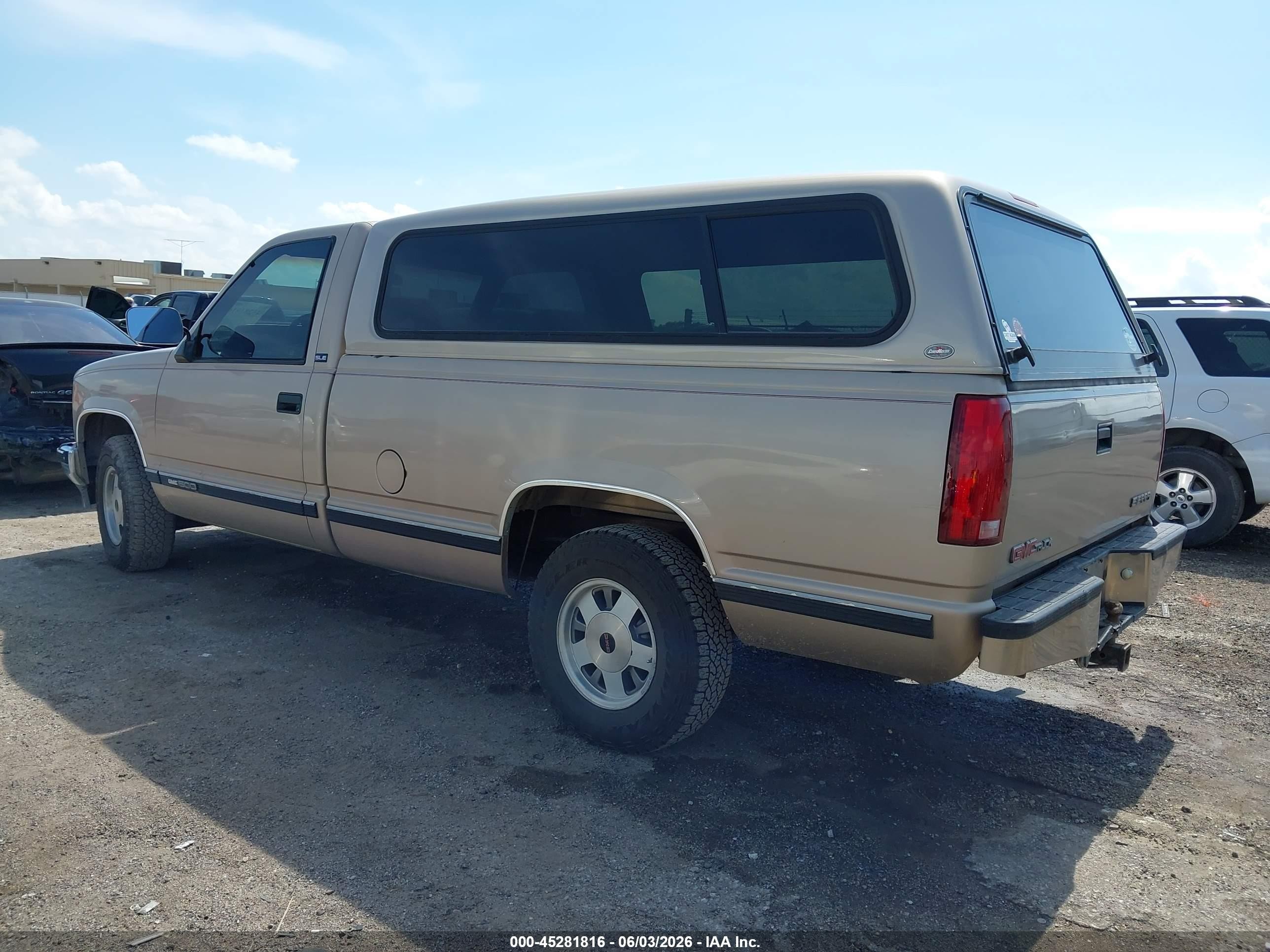 1993 Gmc Sierra C1500 Tan vin: 1GTEC14K4PE548658