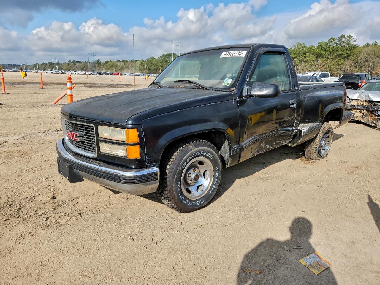 1GTEC14MXWZ500557