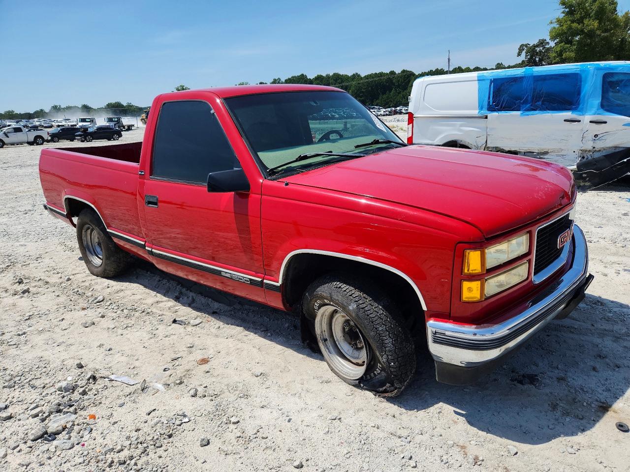 1998 Gmc Sierra C1500 Red vin: 1GTEC14R9WZ522528