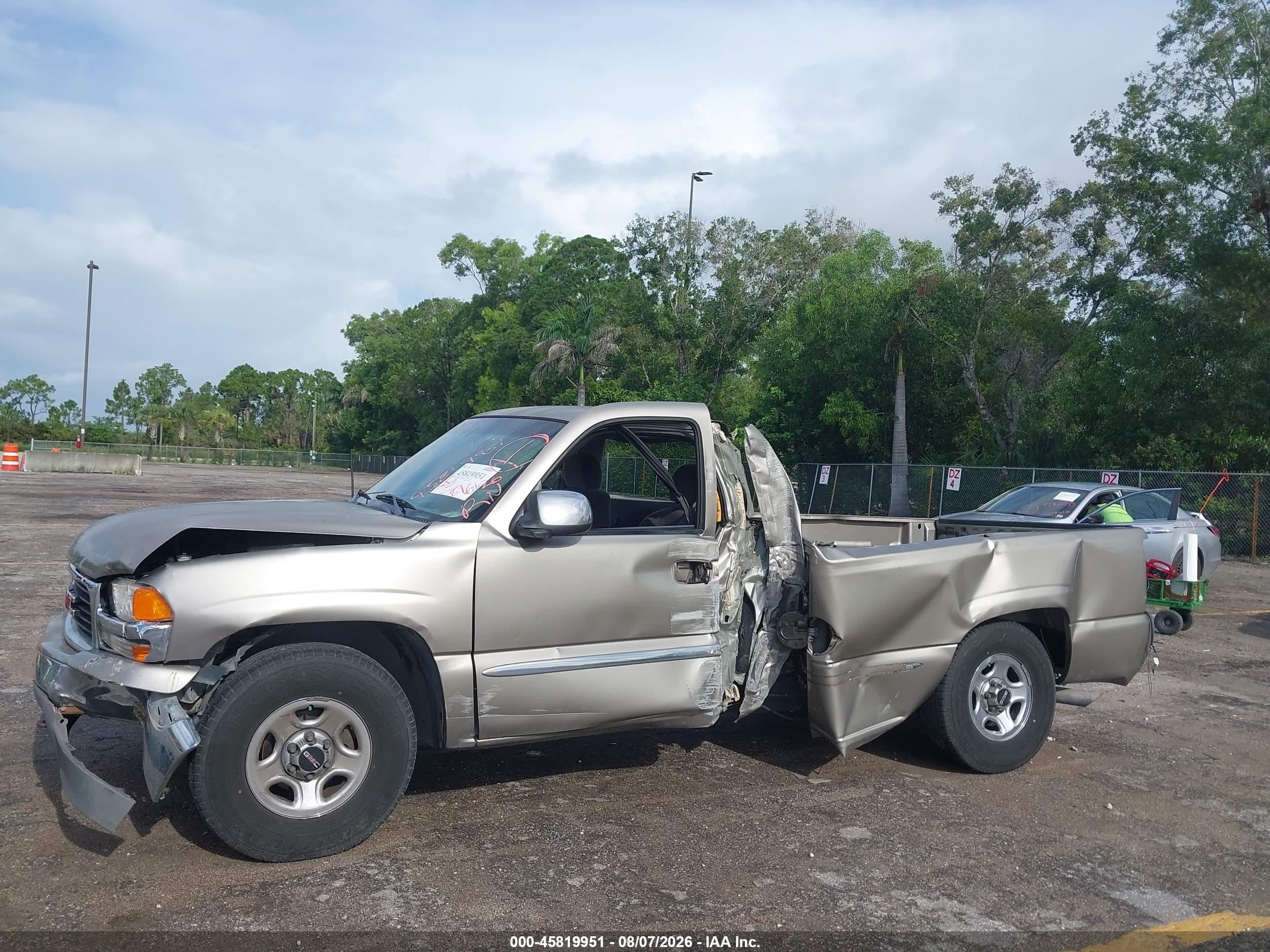 2002 Gmc Sierra 1500 Sle Tan vin: 1GTEC14T32Z293270