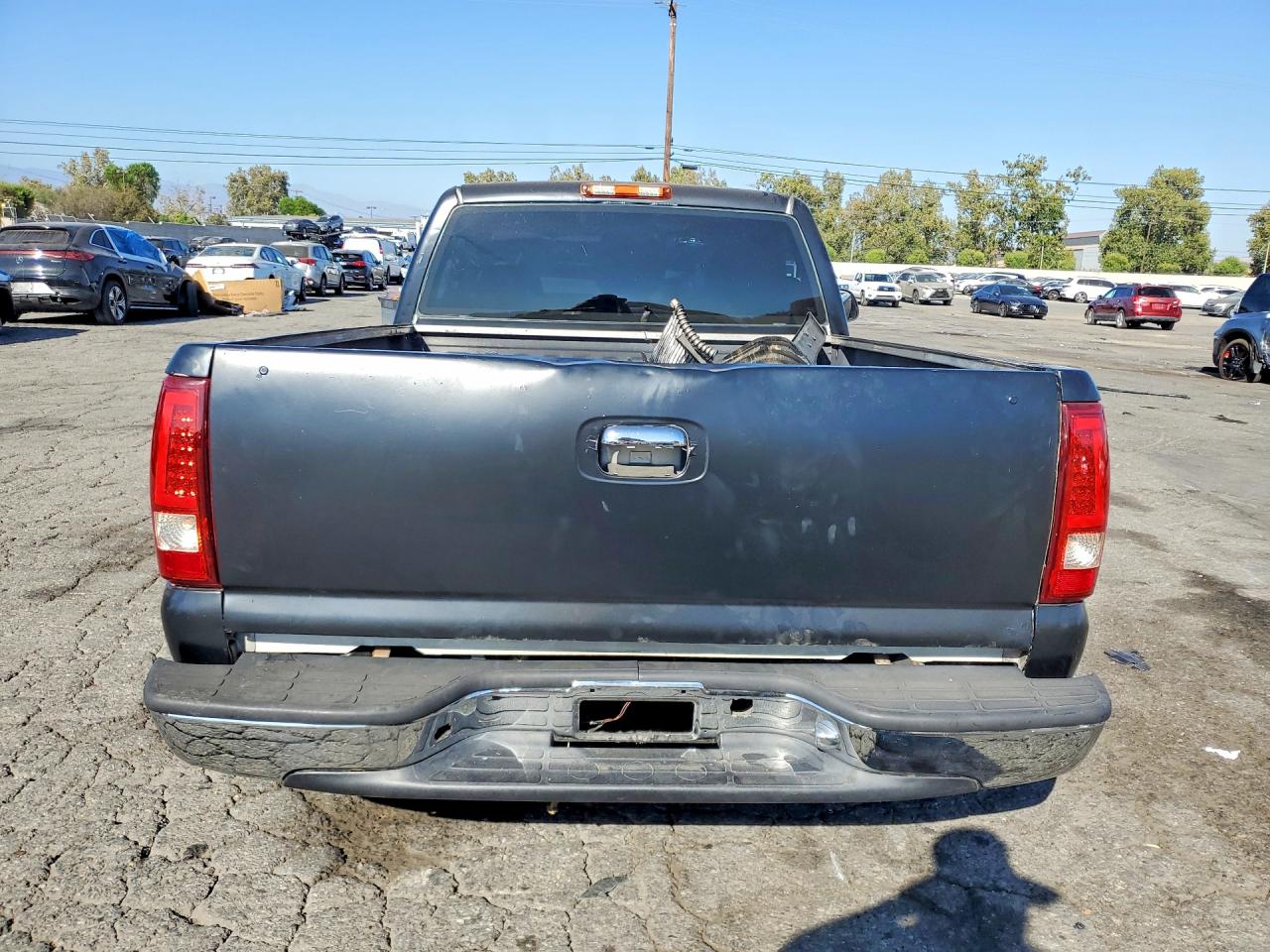 2000 Gmc New Sierra C1500 Black vin: 1GTEC14T3YZ243977