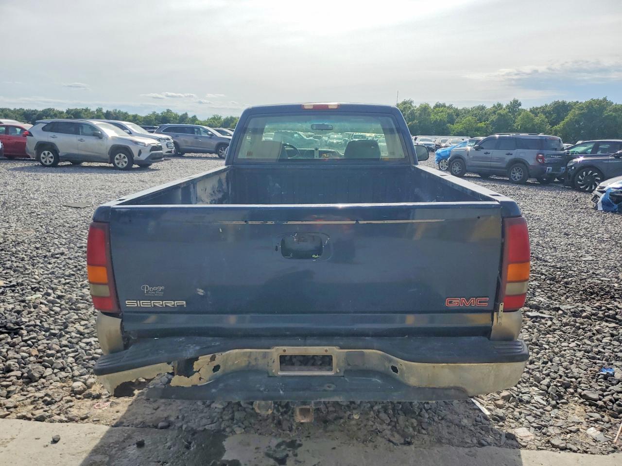 2000 Gmc New Sierra C1500 Blue vin: 1GTEC14T8YE182360