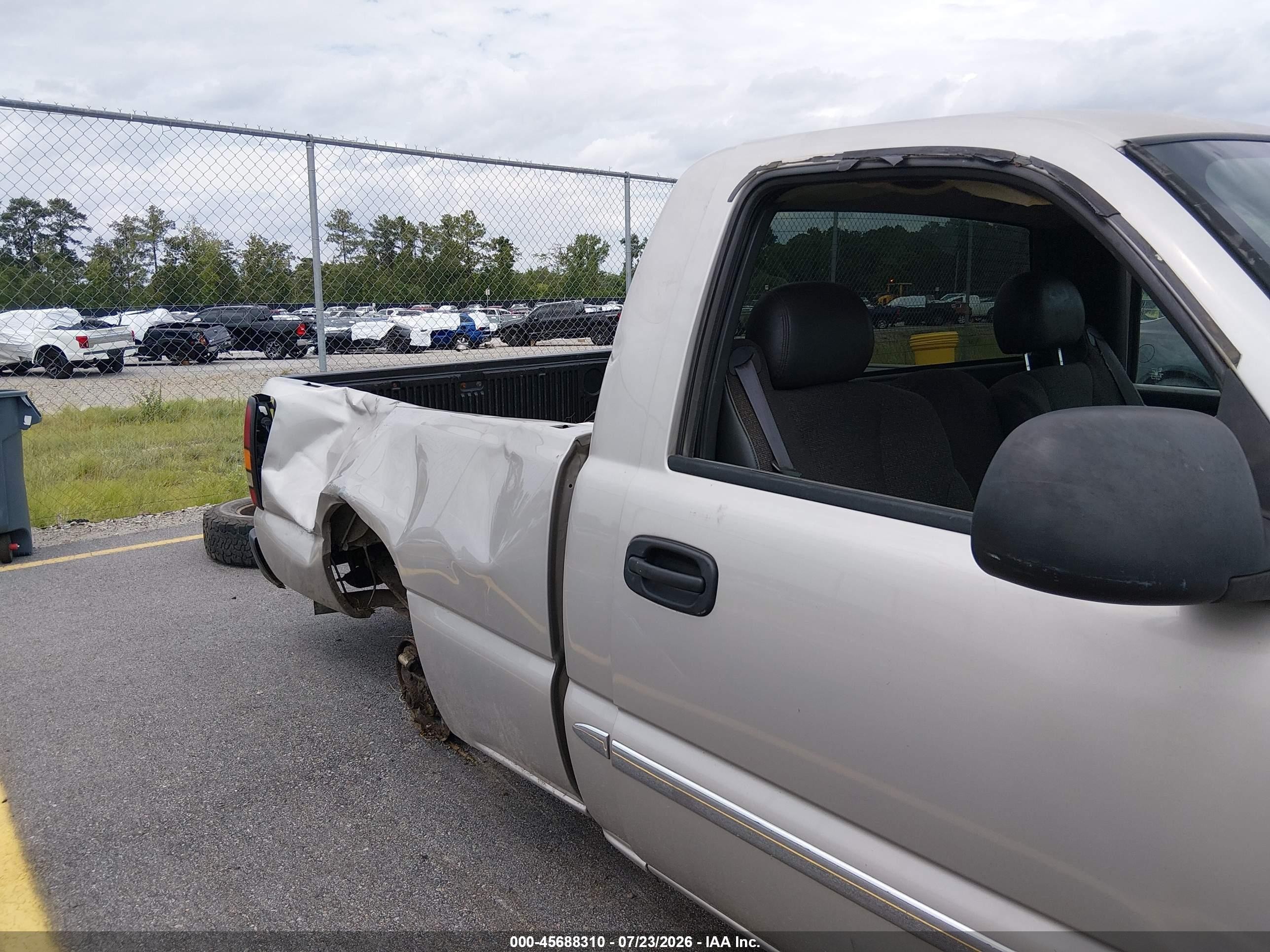 2005 Gmc Sierra 1500 Sle Beige vin: 1GTEC14TX5Z133360
