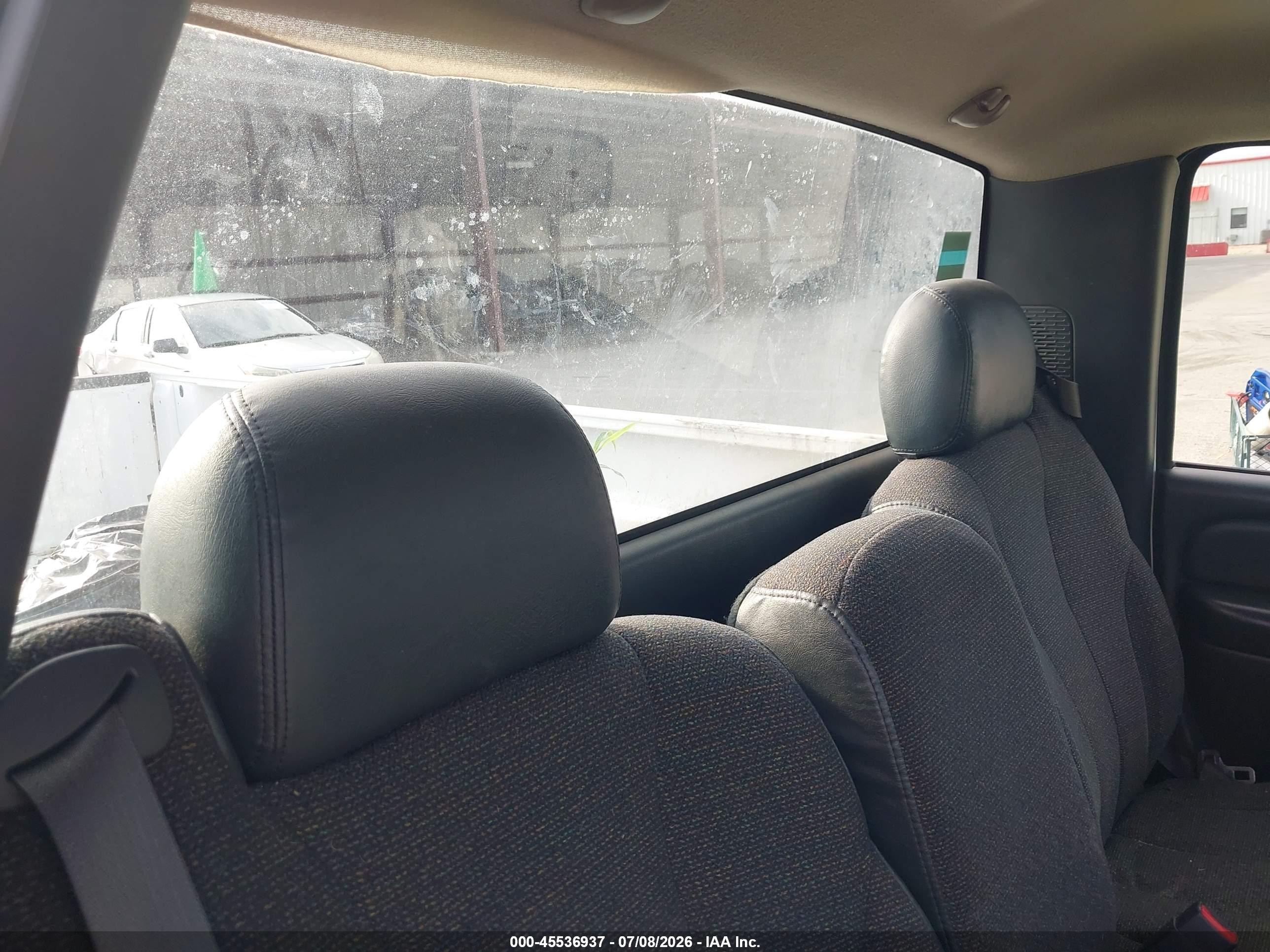 2002 Gmc Sierra 1500 Sierra Ht/sl/sle/standard Белый vin: 1GTEC14V12Z264951
