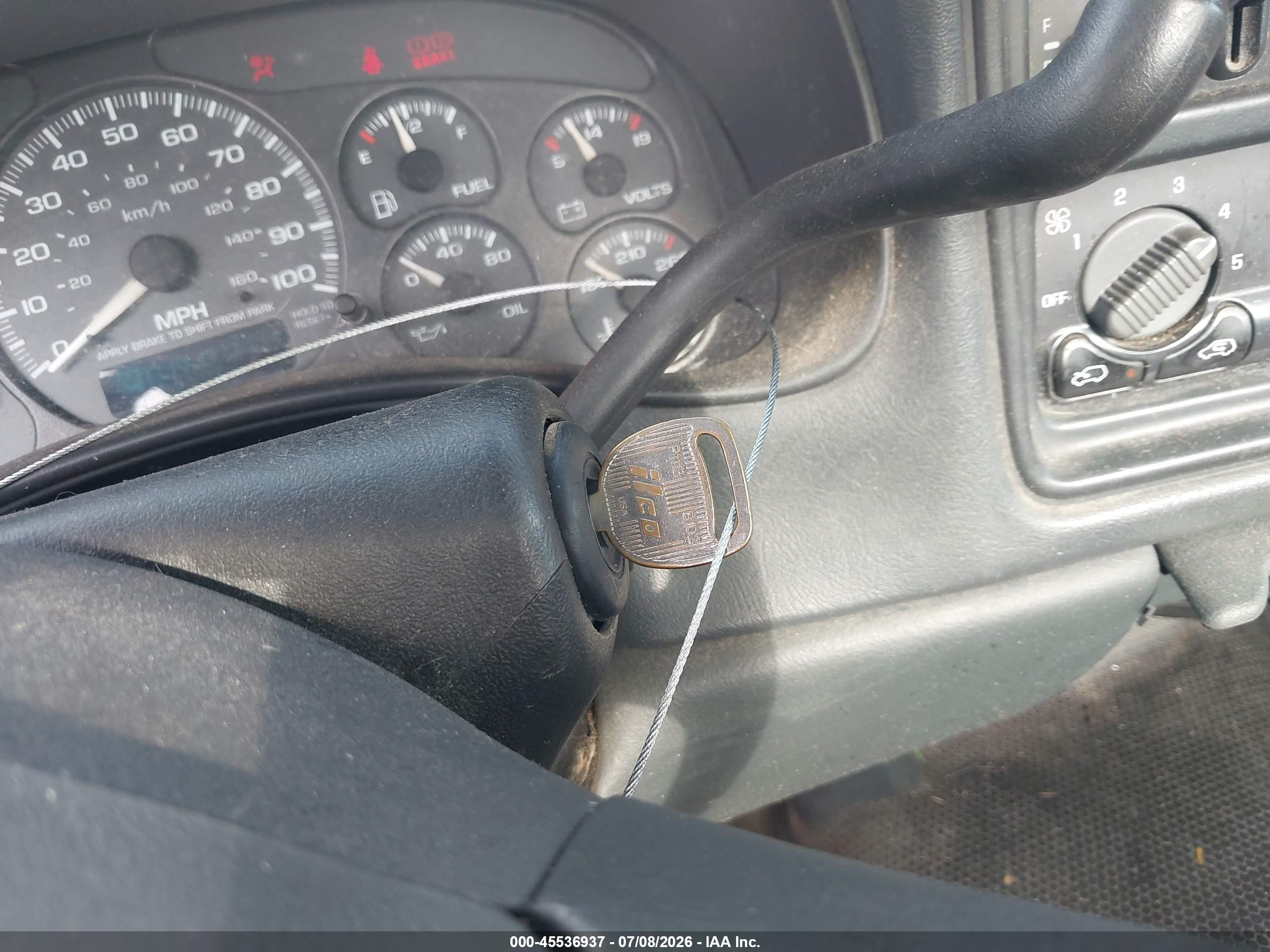 2002 Gmc Sierra 1500 Sierra Ht/sl/sle/standard Белый vin: 1GTEC14V12Z264951
