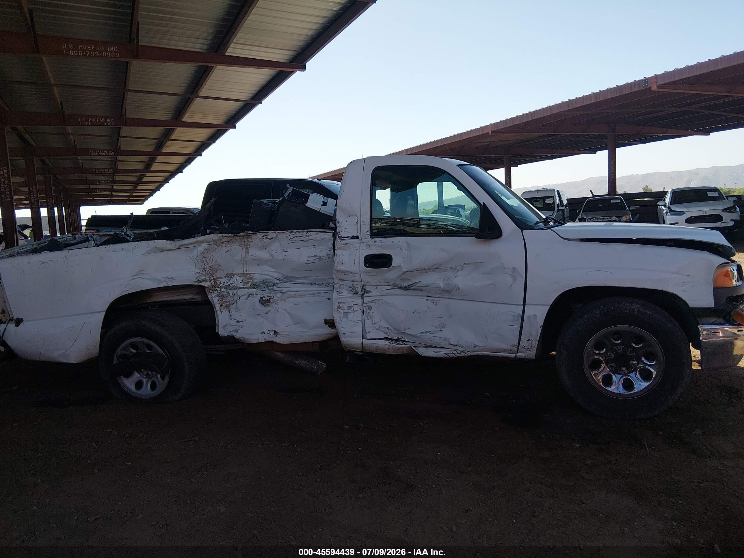 2001 Gmc Sierra 1500 Sl White vin: 1GTEC14V21E900184