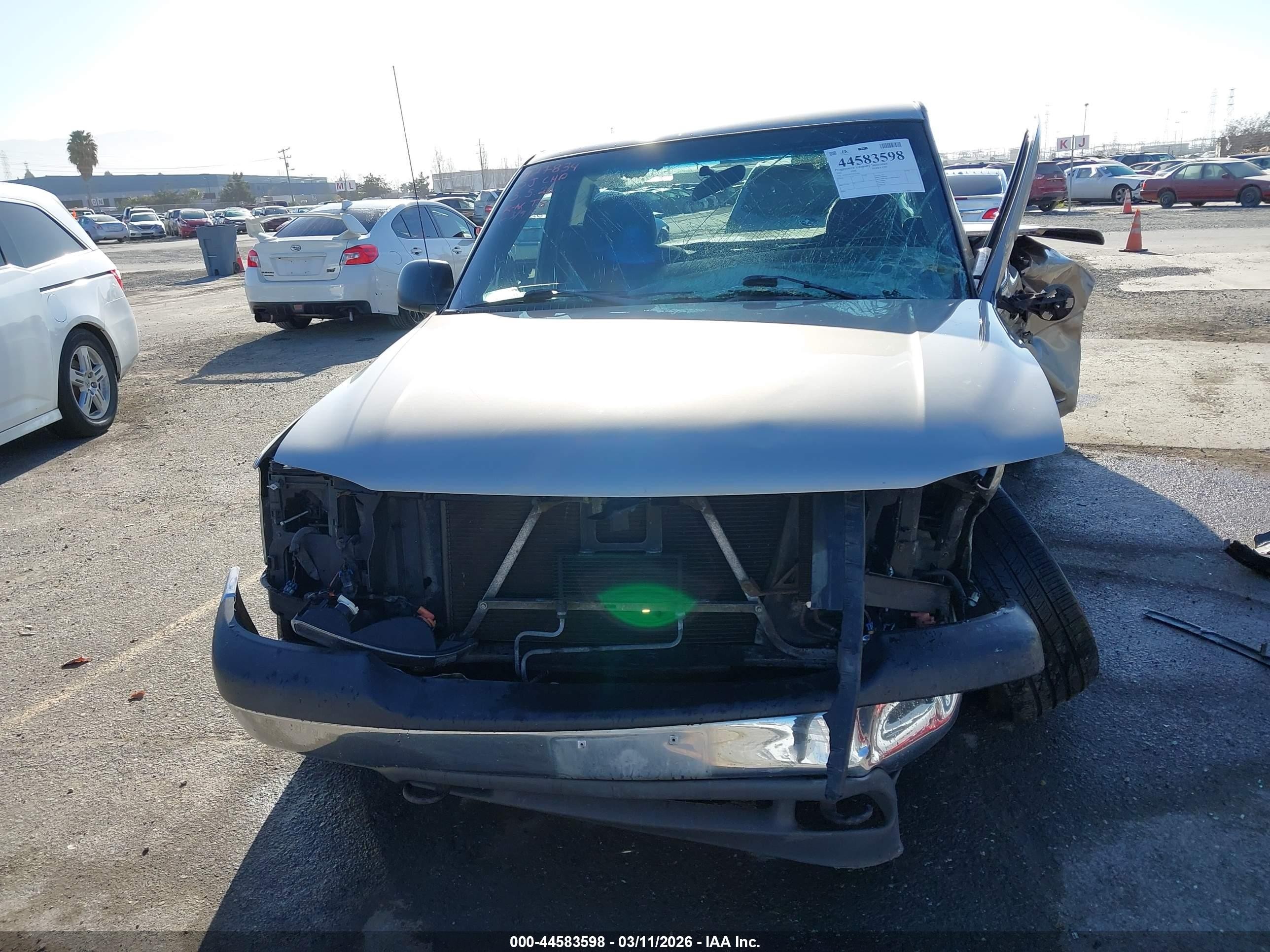 2002 Gmc Sierra 1500 Sl Золотой vin: 1GTEC14V32Z111861