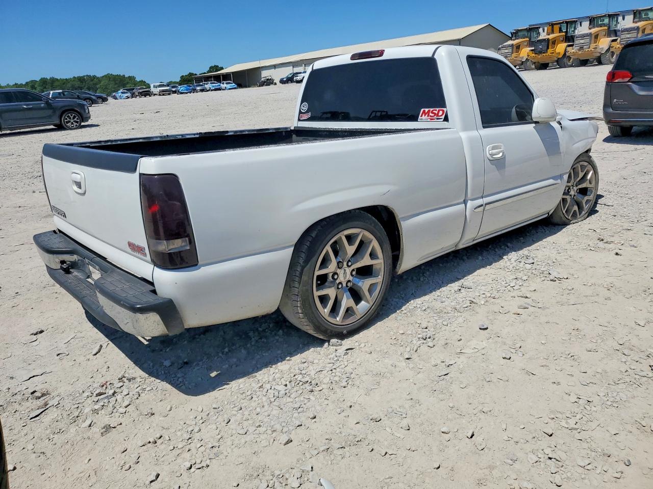 2004 Gmc New Sierra C1500 White vin: 1GTEC14V44Z178388
