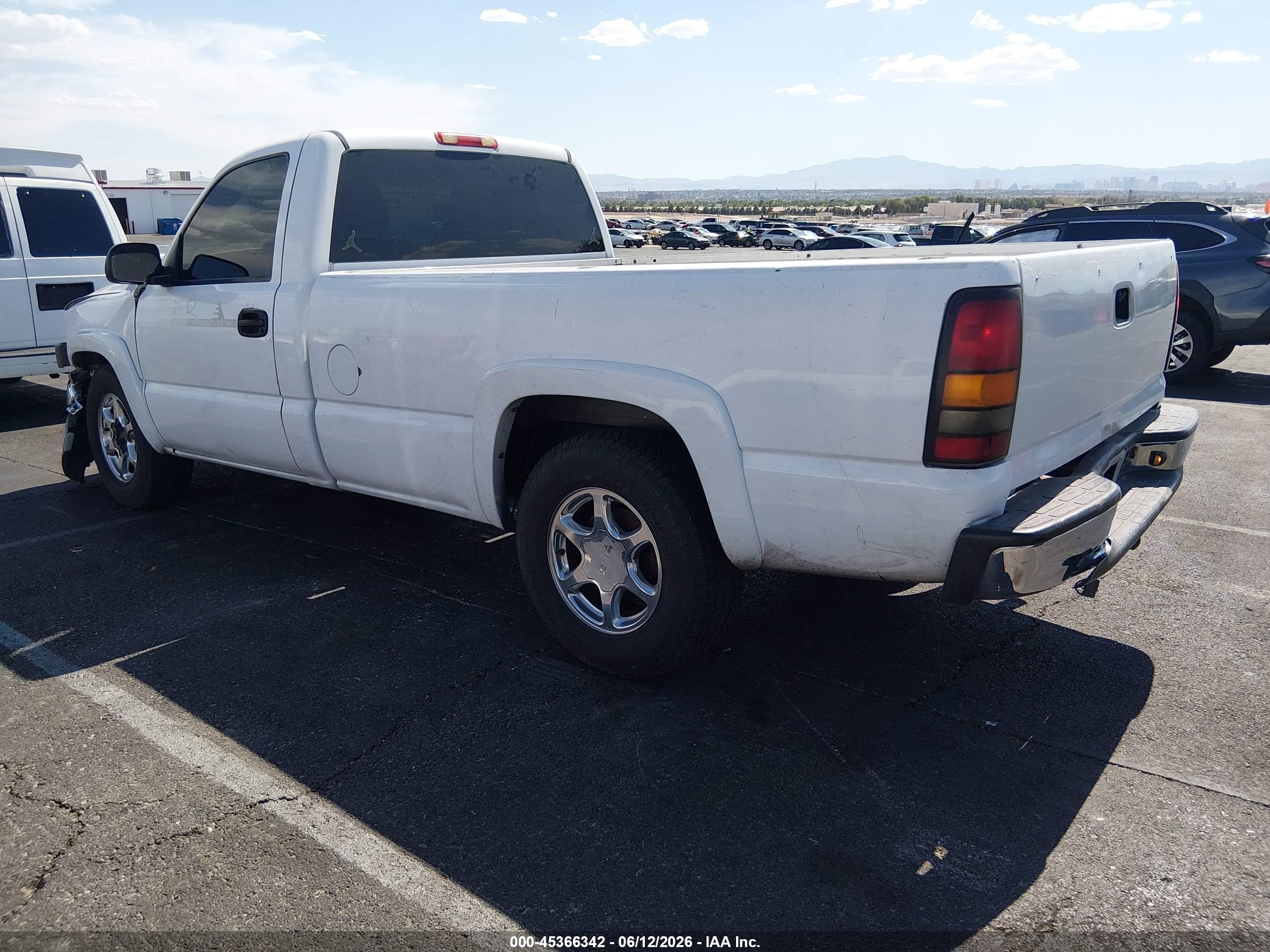 2005 Gmc Sierra 1500 Work Truck White vin: 1GTEC14V65Z900672