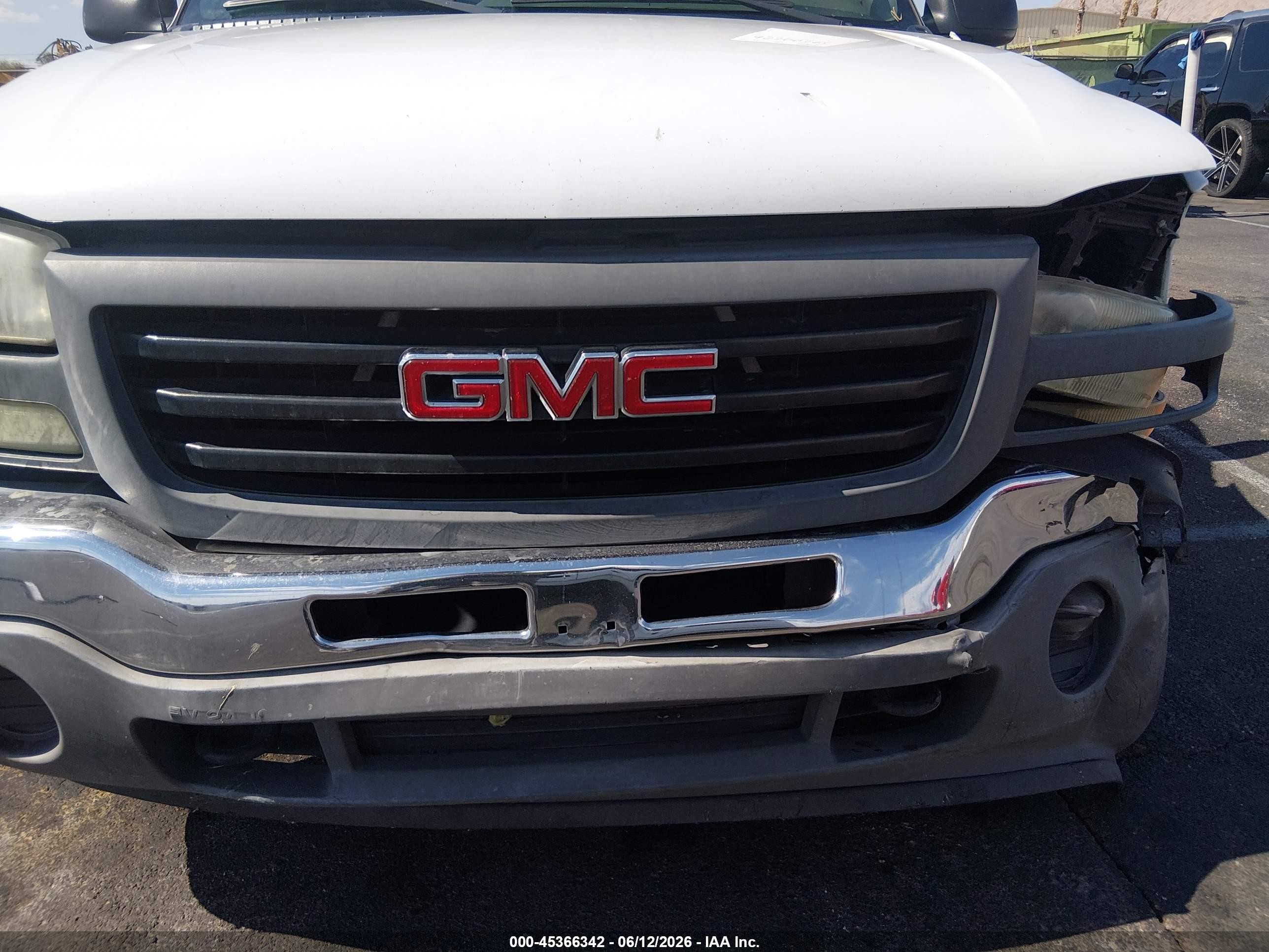 2005 Gmc Sierra 1500 Work Truck White vin: 1GTEC14V65Z900672