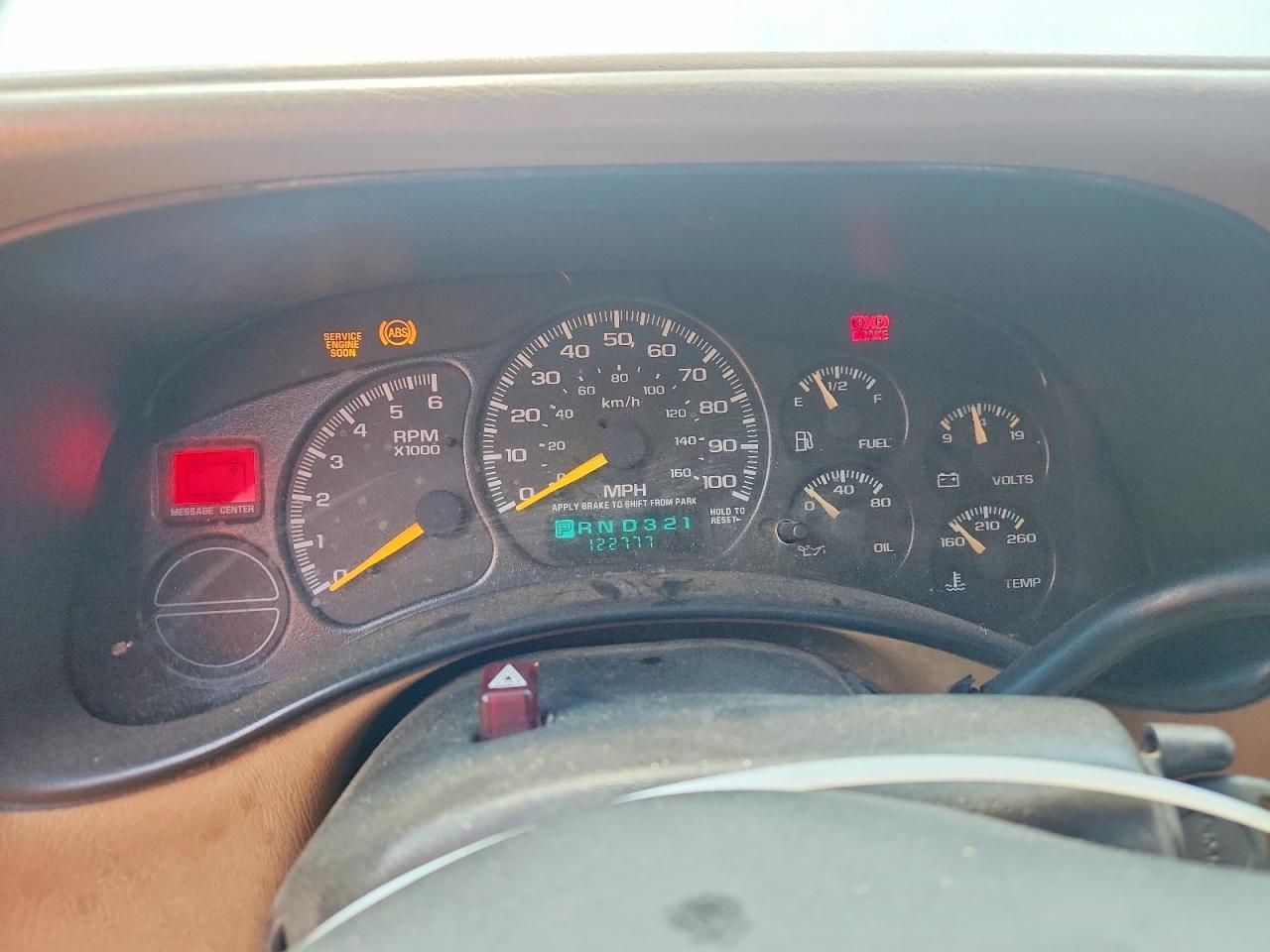 2000 Gmc New Sierra C1500 White vin: 1GTEC14V6YZ300352