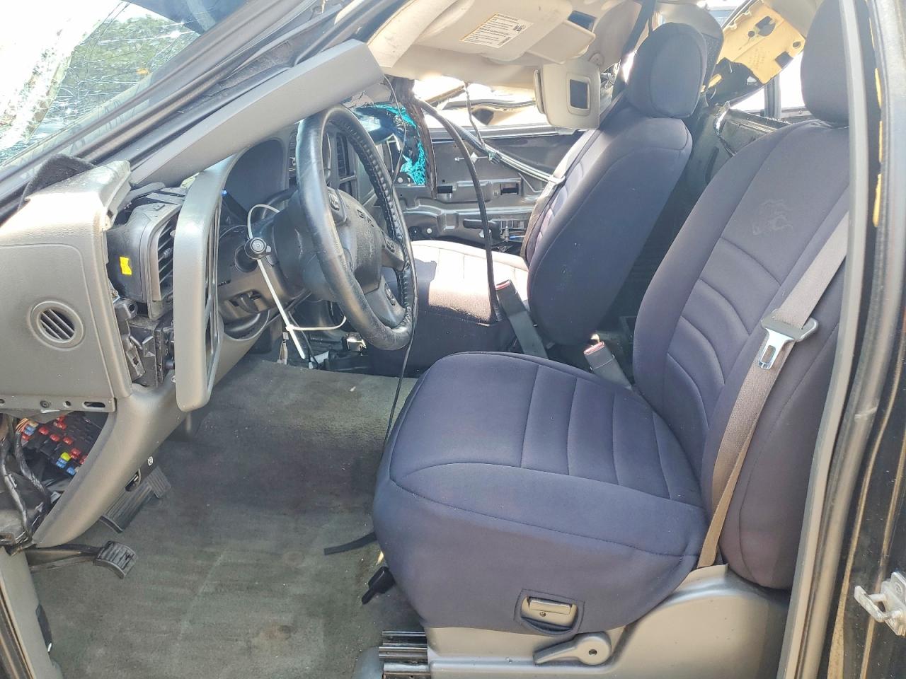 2005 Gmc New Sierra C1500 Black vin: 1GTEC14V75Z264196