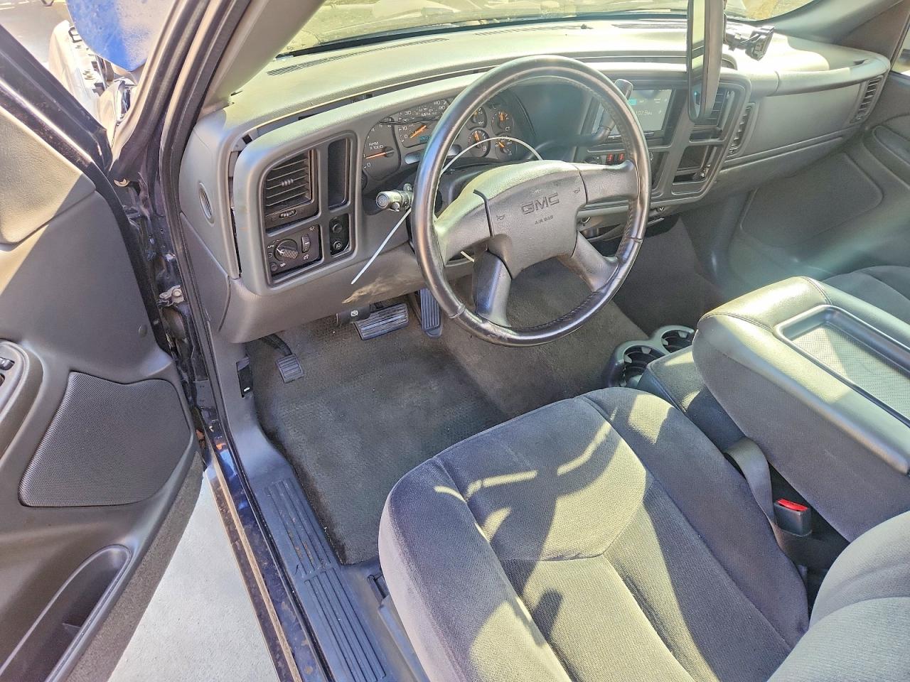 2005 Gmc New Sierra C1500 Blue vin: 1GTEC14V75Z291107