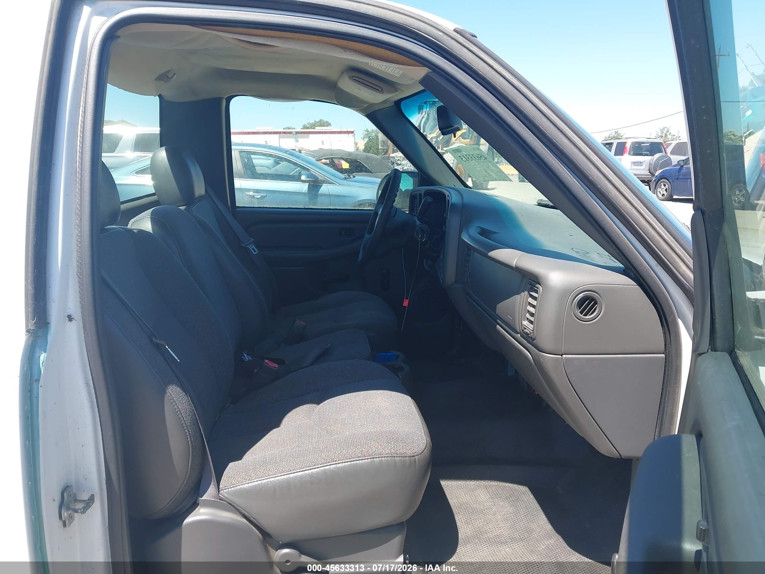 2004 Gmc Sierra 1500 Work Truck White vin: 1GTEC14V84Z900042