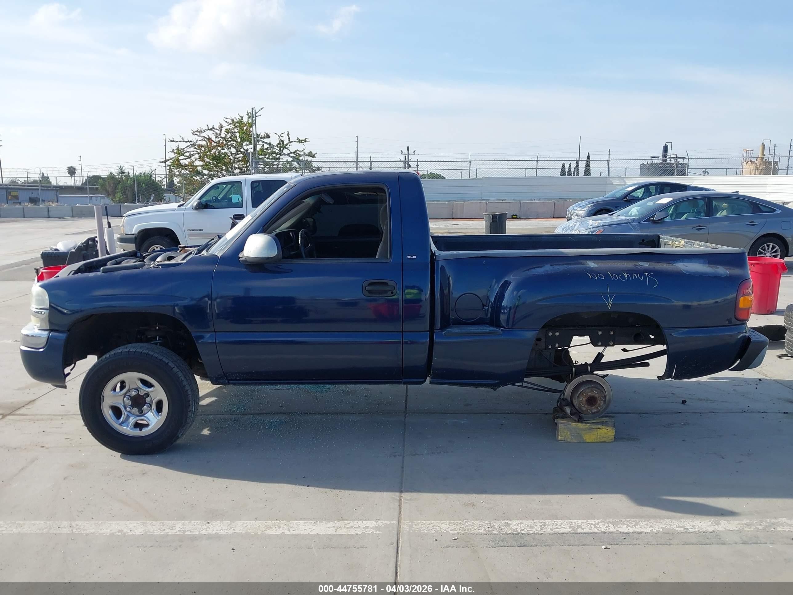 2000 Gmc Sierra 1500 Sle Blue vin: 1GTEC14V9YZ290416
