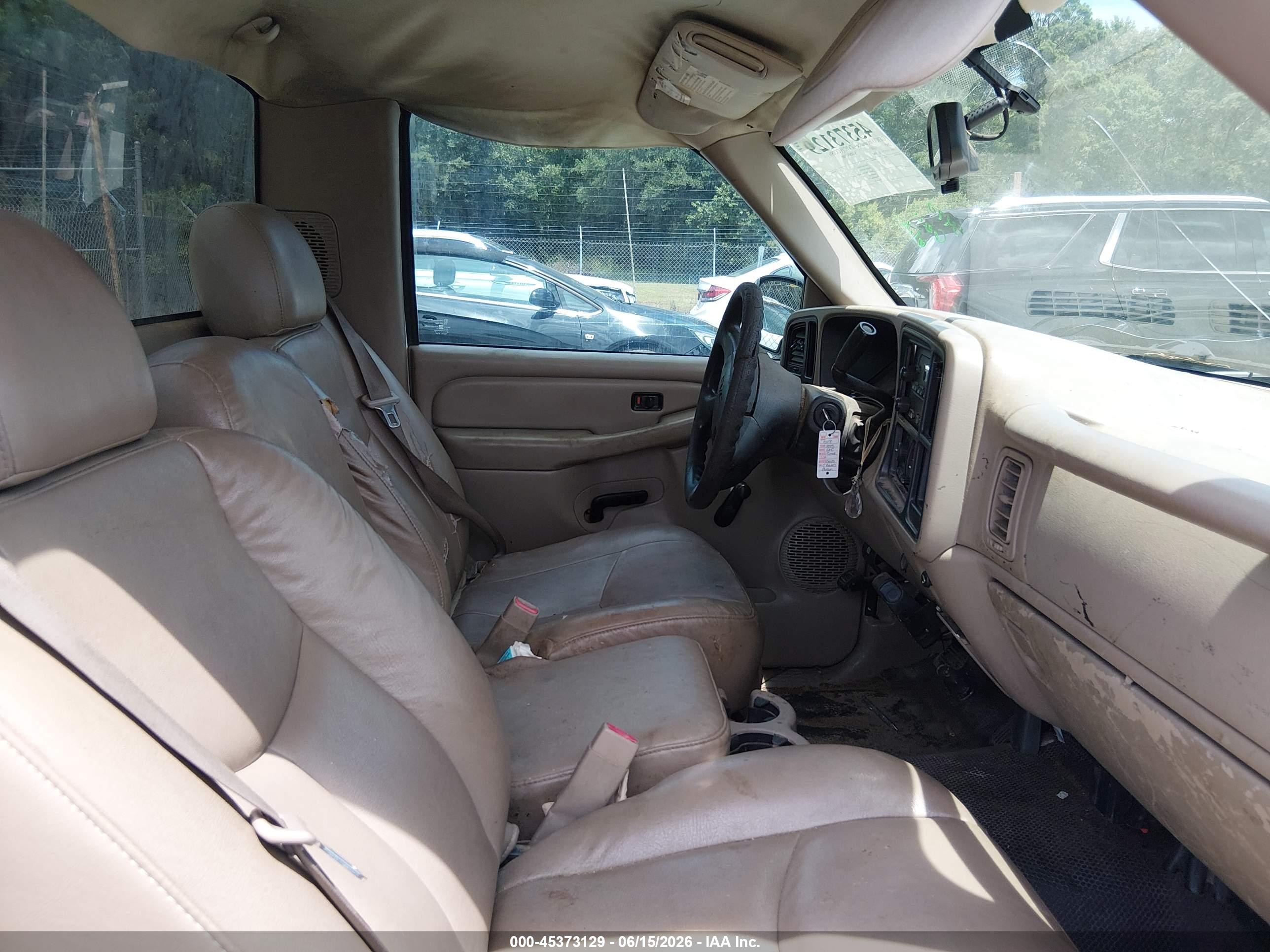 2005 Gmc Sierra 1500 Work Truck White vin: 1GTEC14VX5E187623