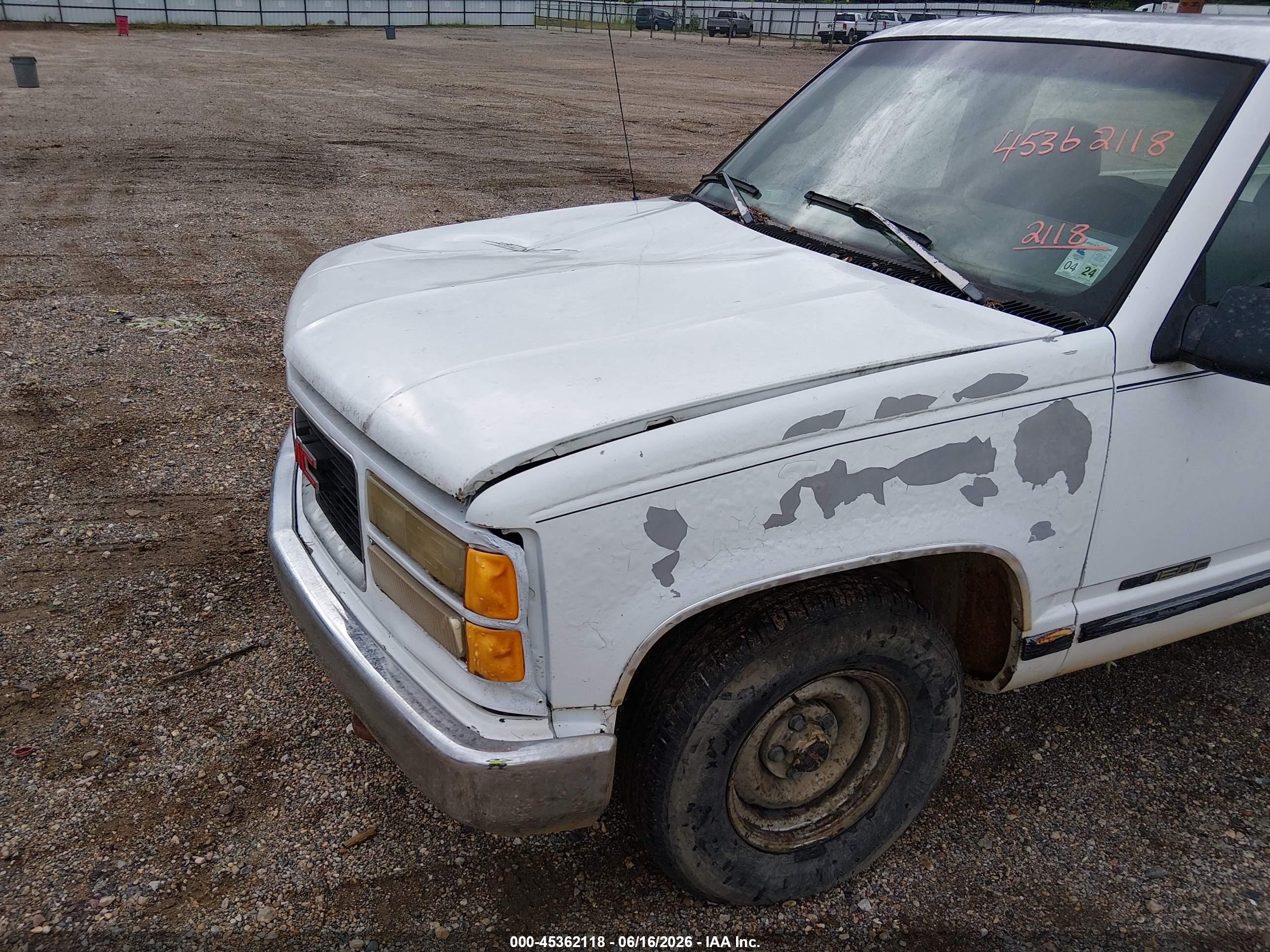 1998 Gmc Sierra 1500 Sl Wideside White vin: 1GTEC14W0WZ549185