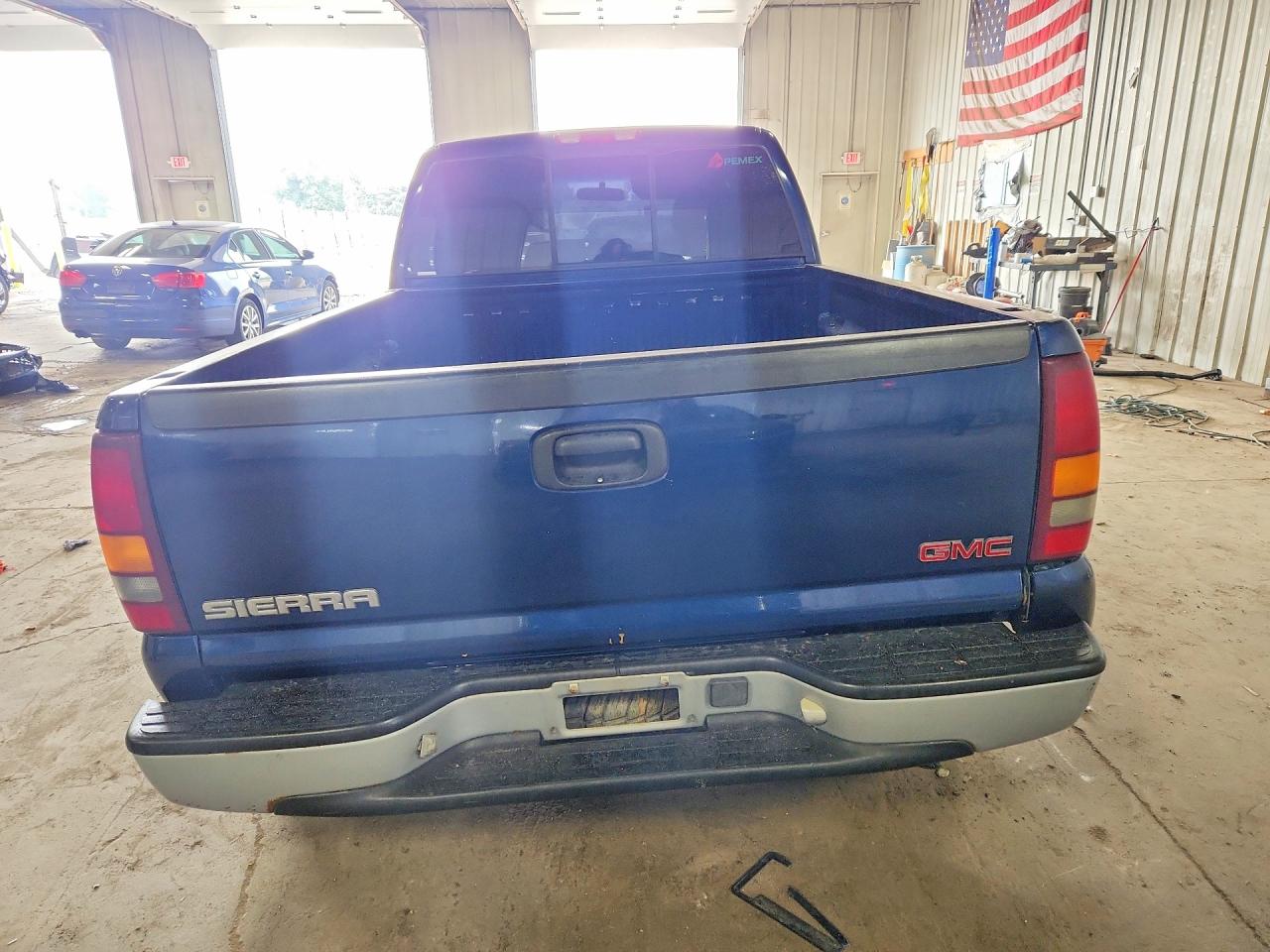 2002 Gmc New Sierra C1500 Blue vin: 1GTEC14W22Z140969