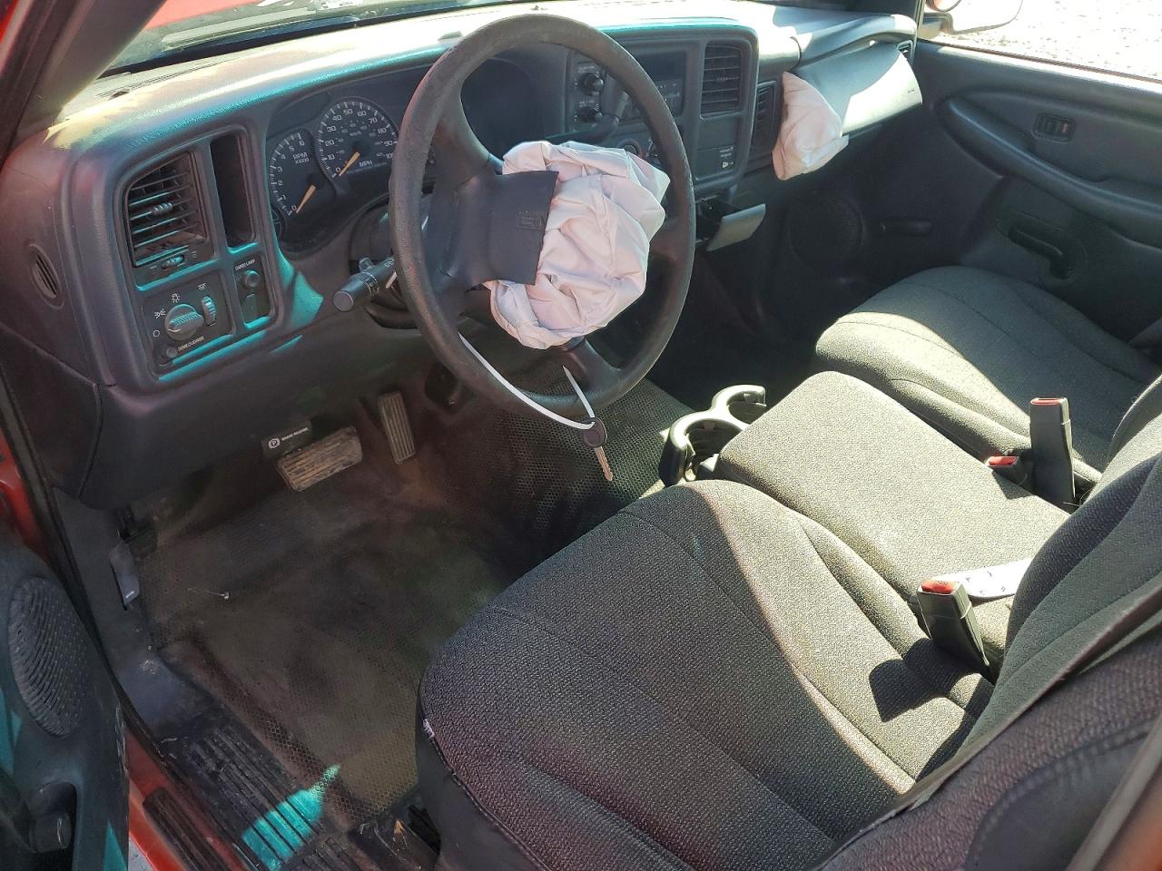 2002 Gmc New Sierra C1500 Red vin: 1GTEC14W52Z175960