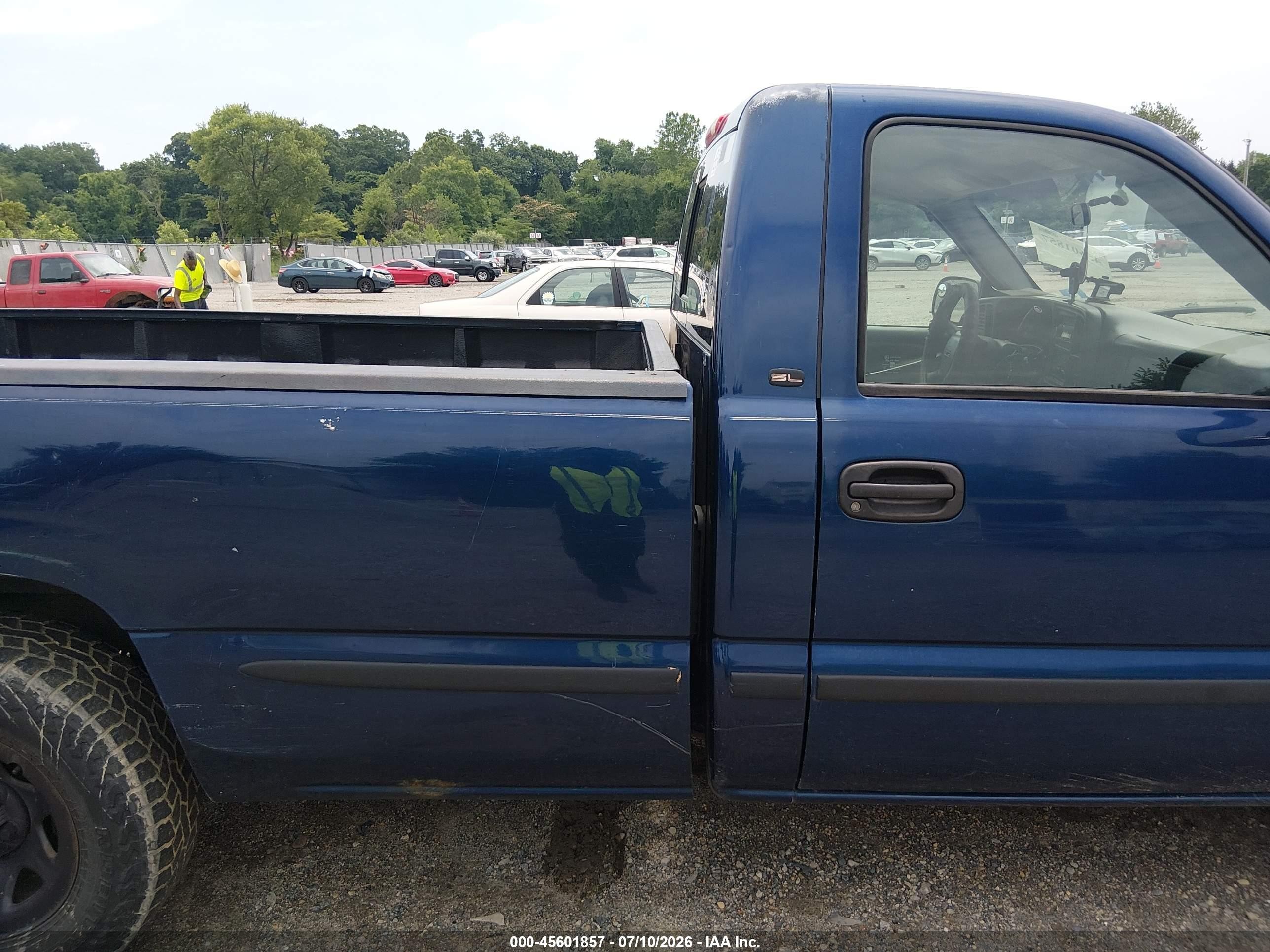 2002 Gmc Sierra 1500 Sl Blue vin: 1GTEC14W62Z104430
