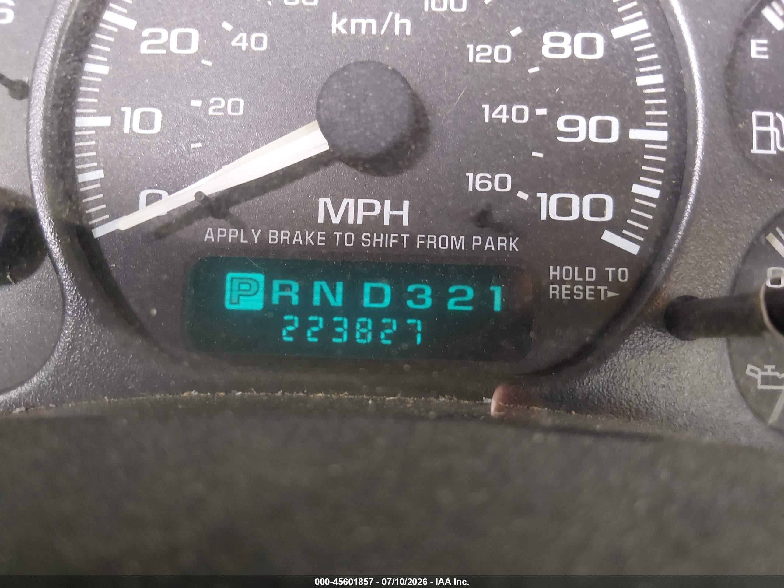 2002 Gmc Sierra 1500 Sl Blue vin: 1GTEC14W62Z104430