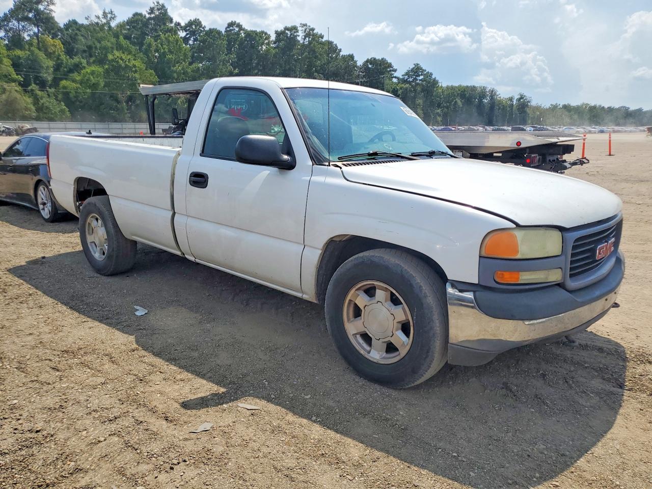 2002 Gmc New Sierra C1500 White vin: 1GTEC14W72Z340715