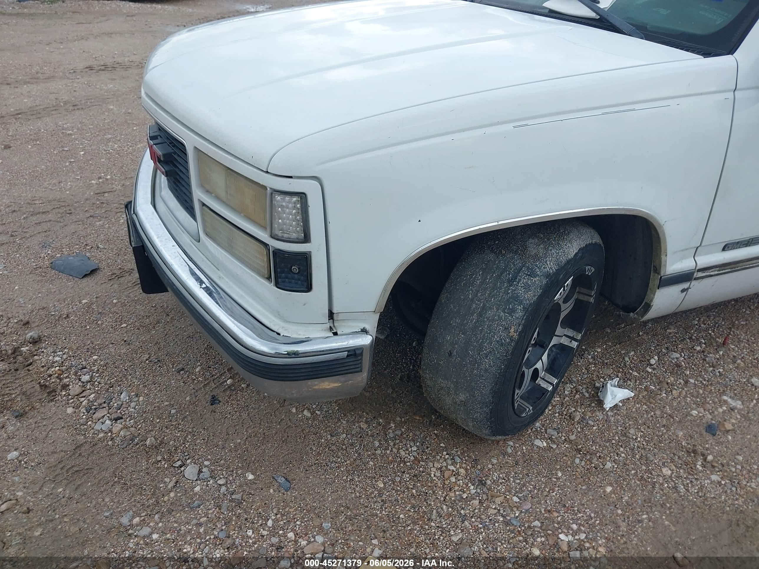 1998 Gmc Sierra 1500 Sl Wideside White vin: 1GTEC14W8WZ510702