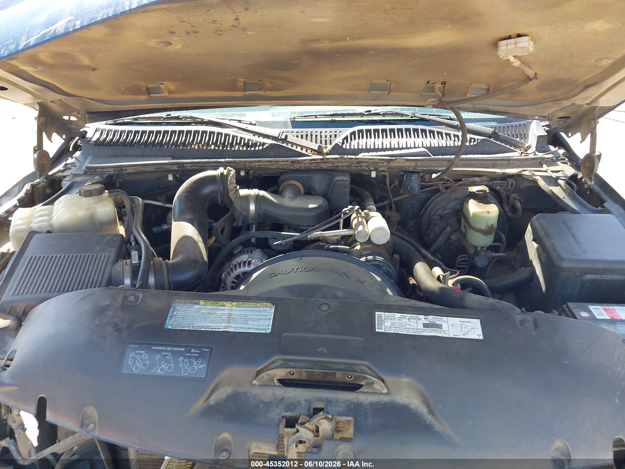 2000 Gmc Sierra 1500 Sl Blue vin: 1GTEC14W8YZ132853