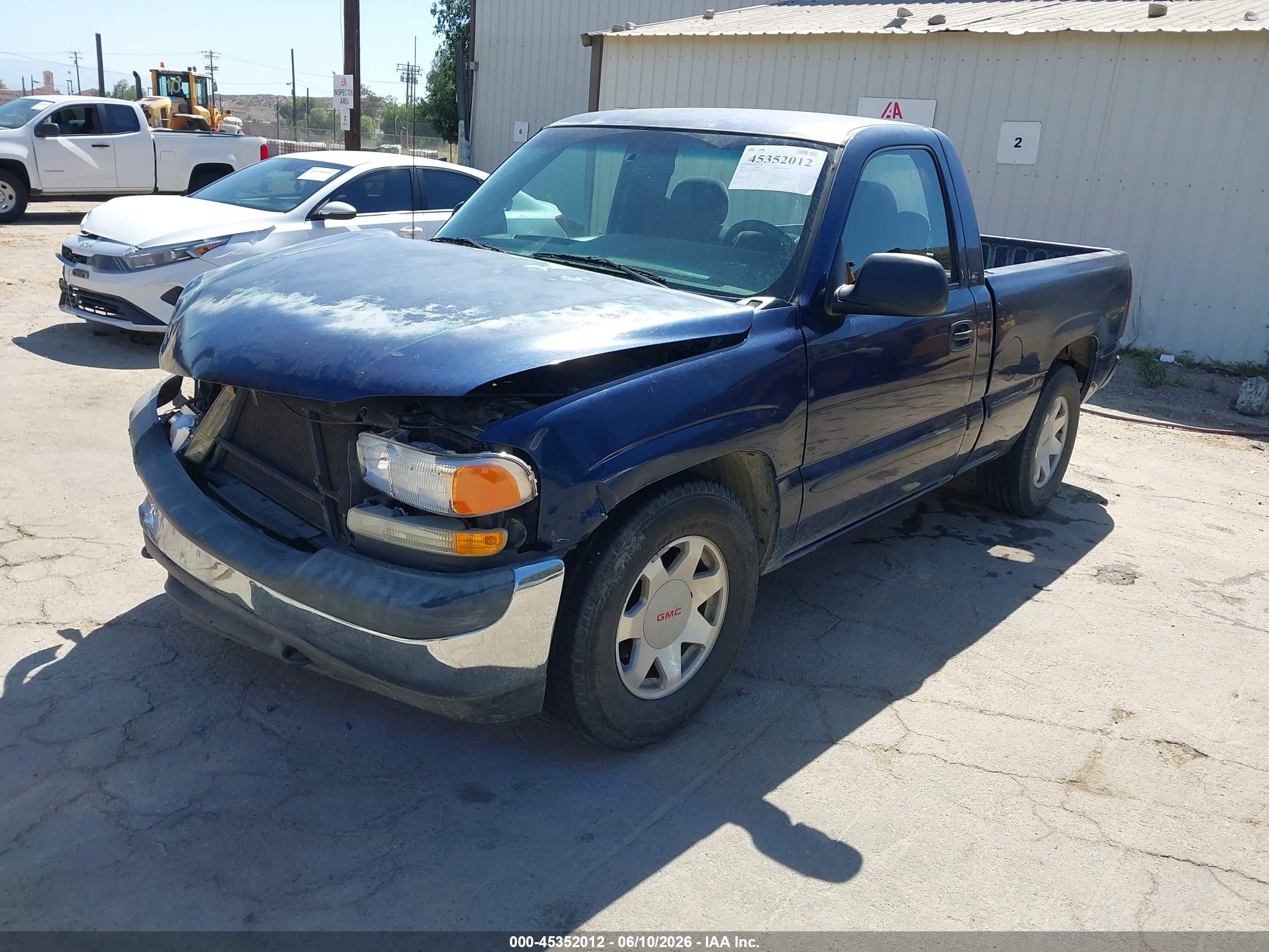 2000 Gmc Sierra 1500 Sl Blue vin: 1GTEC14W8YZ132853