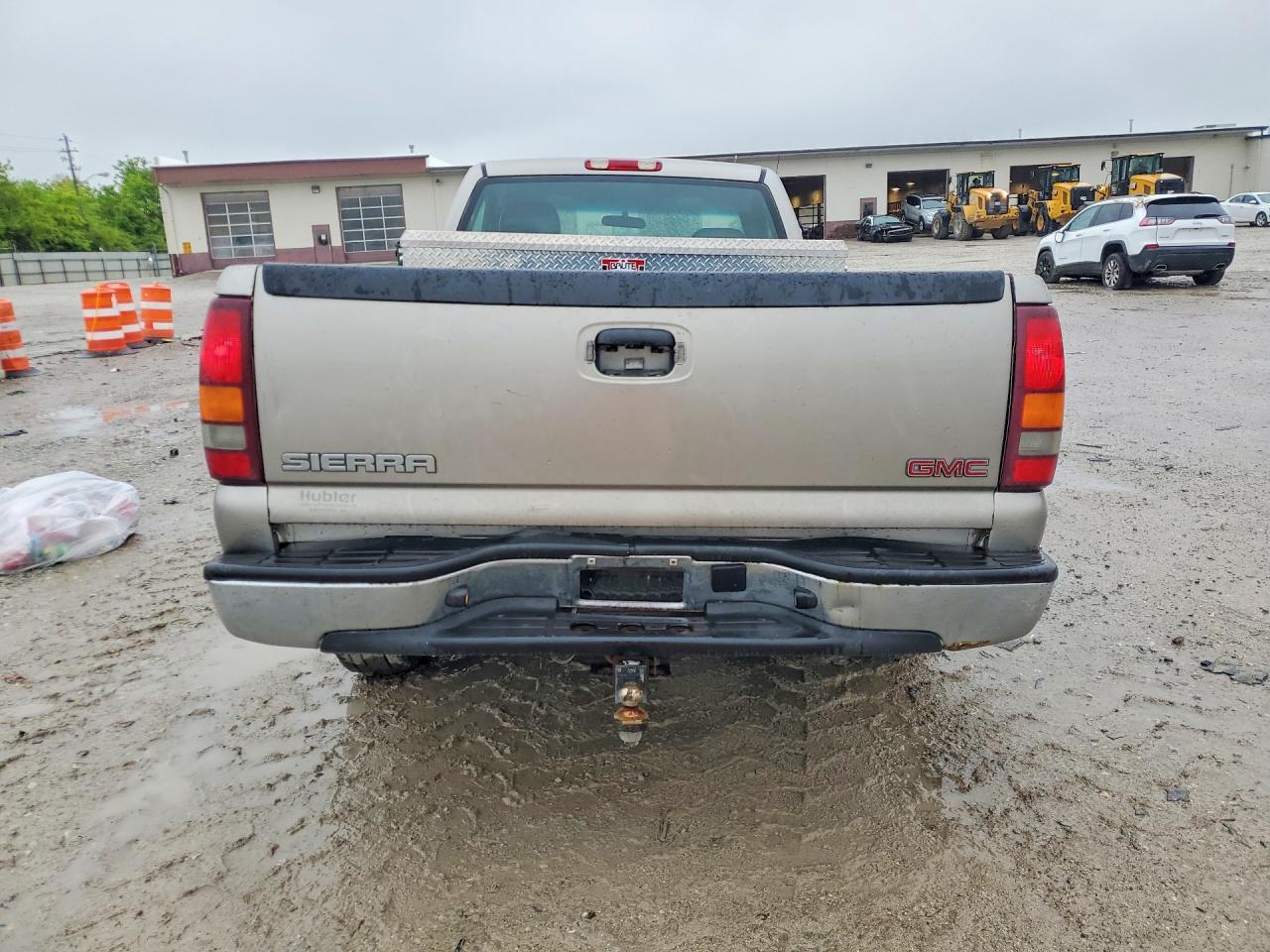 2002 Gmc New Sierra C1500 Gray vin: 1GTEC14W92Z185519